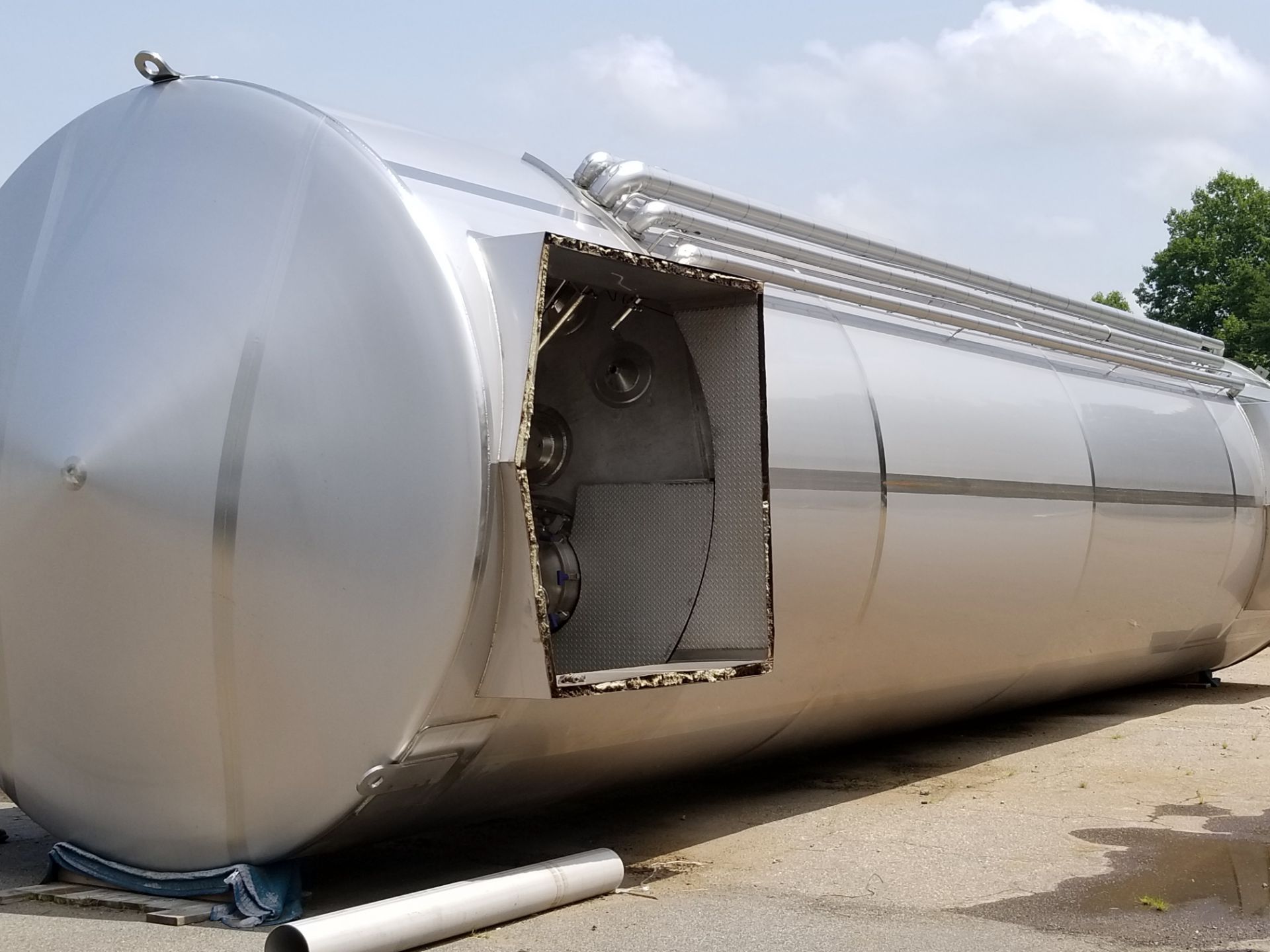 2012 Feldmeier 25,000 Gallon Stainless Steel Aseptic 'VSP' Full Vacuum Tank with Vertical - Image 8 of 15