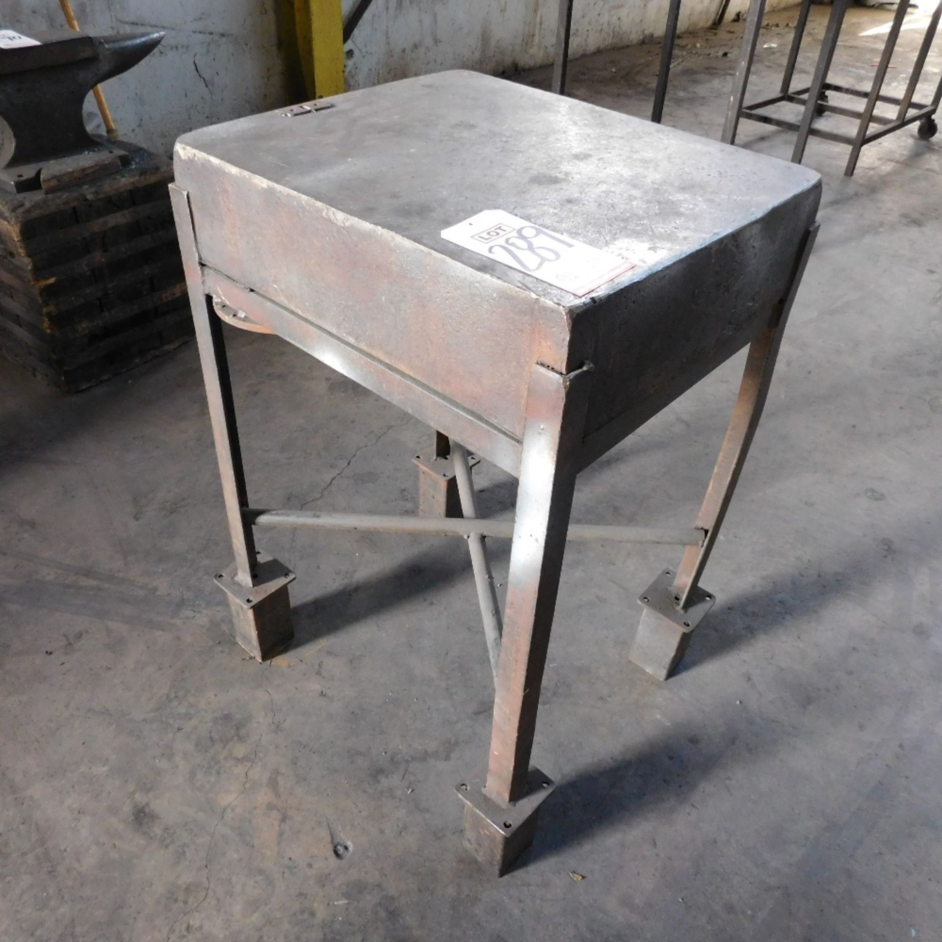 STEEL FORGING TABLE, 18-3/4" X 22-1/2" X 7-1/4"