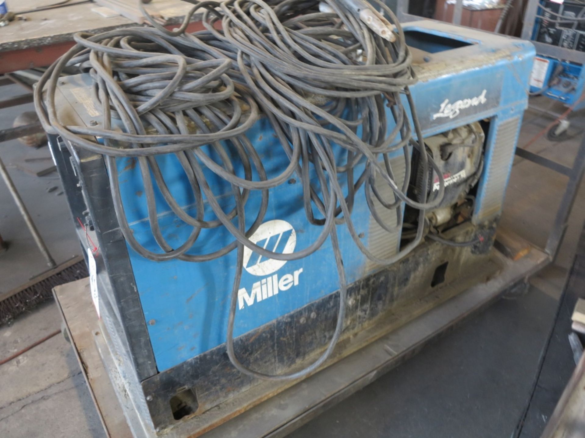 MILLER LEGEND NT, GAS, WELDER/GEN-SET, 18 HP, ONAN MOTOR - Image 3 of 3