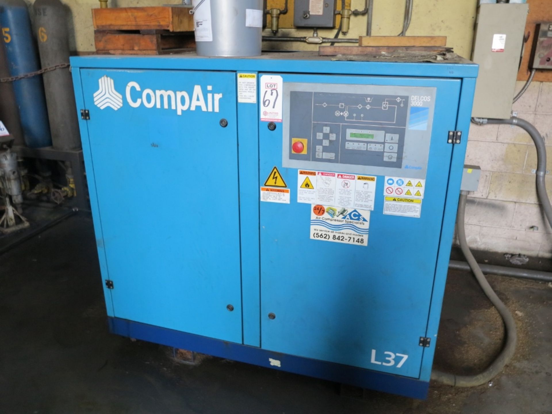 COMPAIR DELCOS3000 AIR COMPRESSOR, S/N 4571X28 (LATE PICKUP 3-30-18)