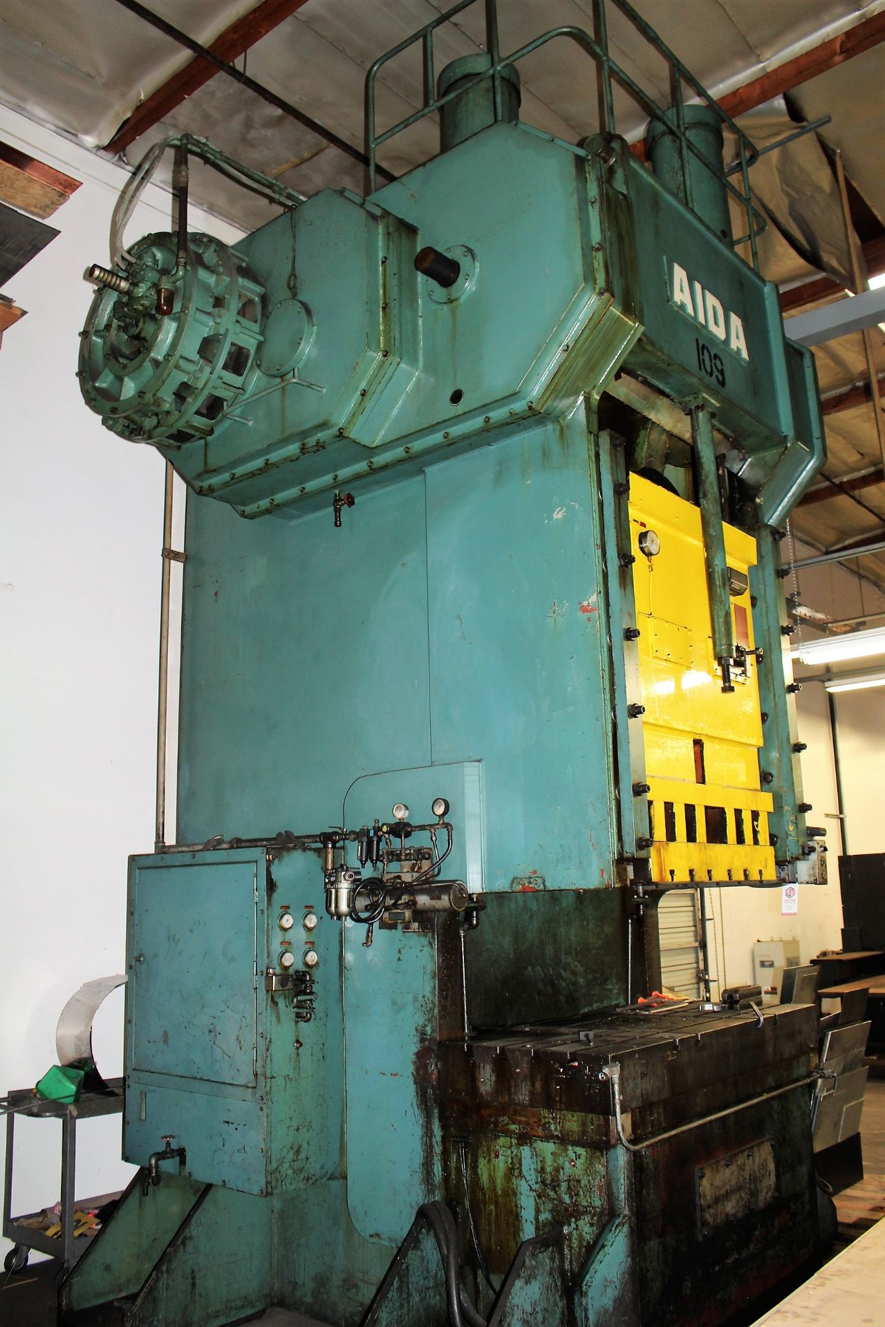 AIDA MODEL PC-30 PUNCH PRESS, 300 TON CAPACITY,AIR CUSHION, 15.7" STROKE, 30 SPM, 70" X 30" - Image 8 of 21