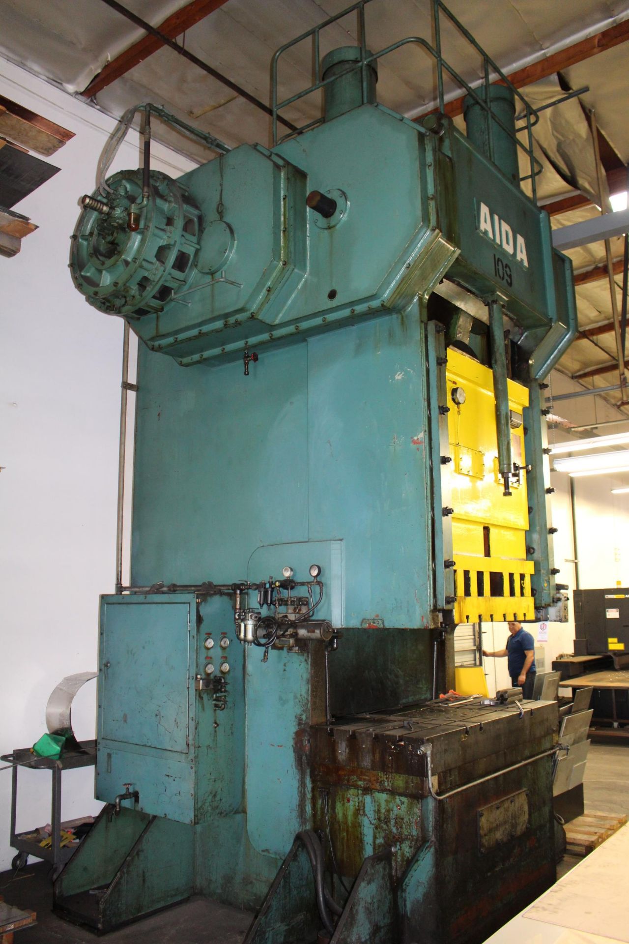 AIDA MODEL PC-30 PUNCH PRESS, 300 TON CAPACITY,AIR CUSHION, 15.7" STROKE, 30 SPM, 70" X 30" - Image 10 of 21