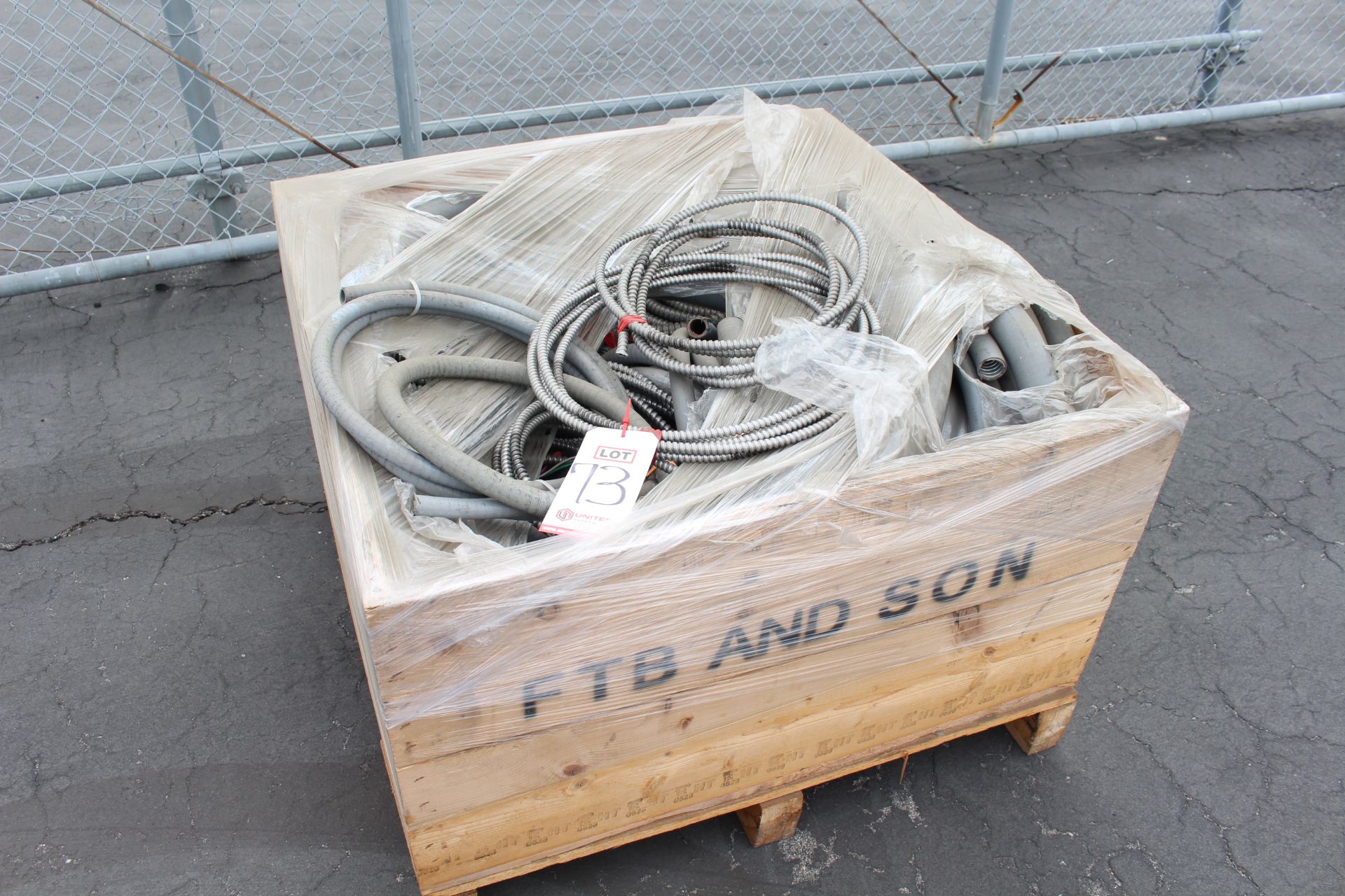 LOT - CRATE OF CONDUIT - Image 2 of 2