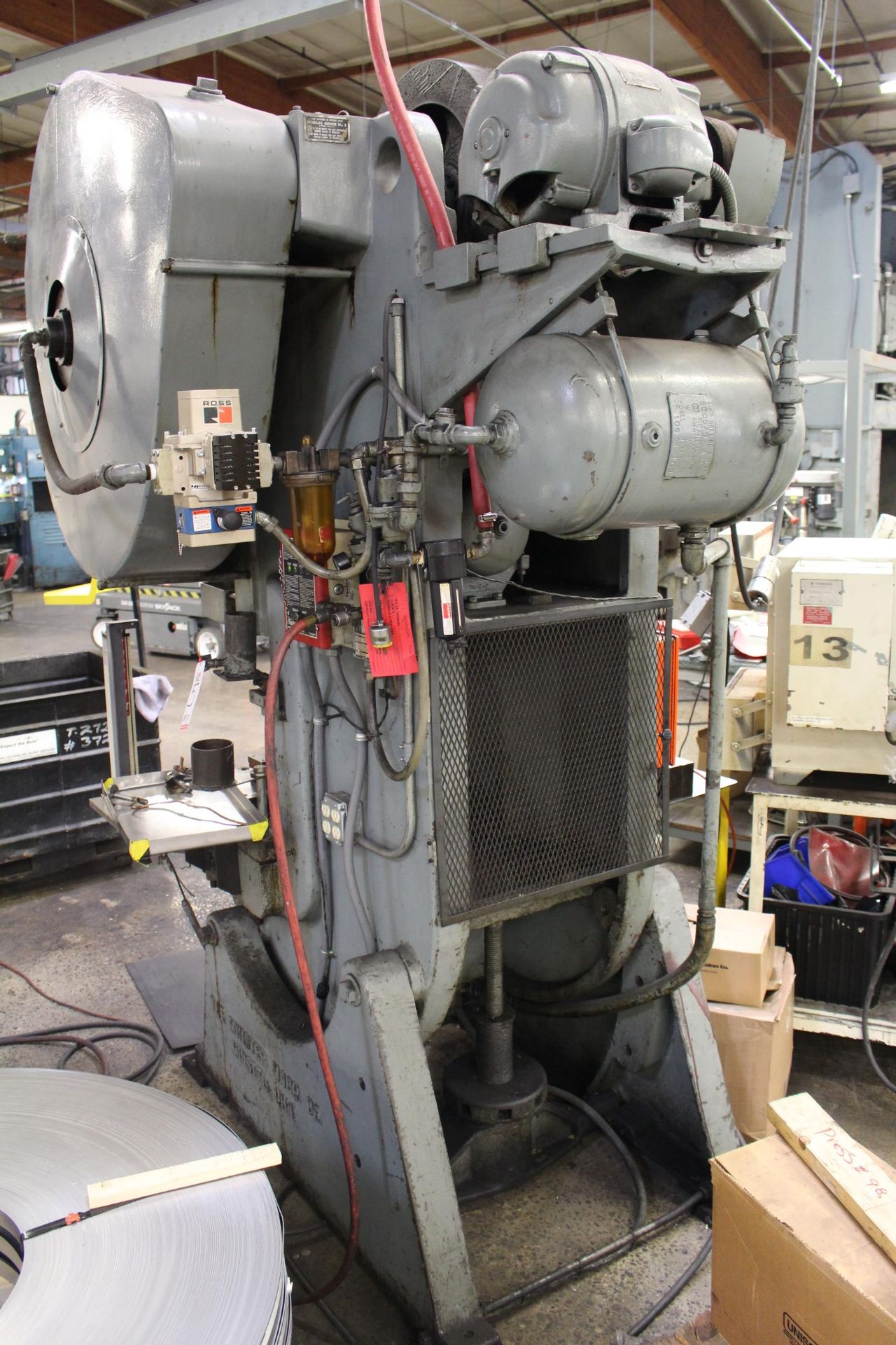 MINSTER MODEL 6 OBI PUNCH PRESS, 60 TON CAPACITY, 45 SPM, 6" STOKE, 3" SLIDE ADJUSTMENT, WINTRISS - Image 5 of 11