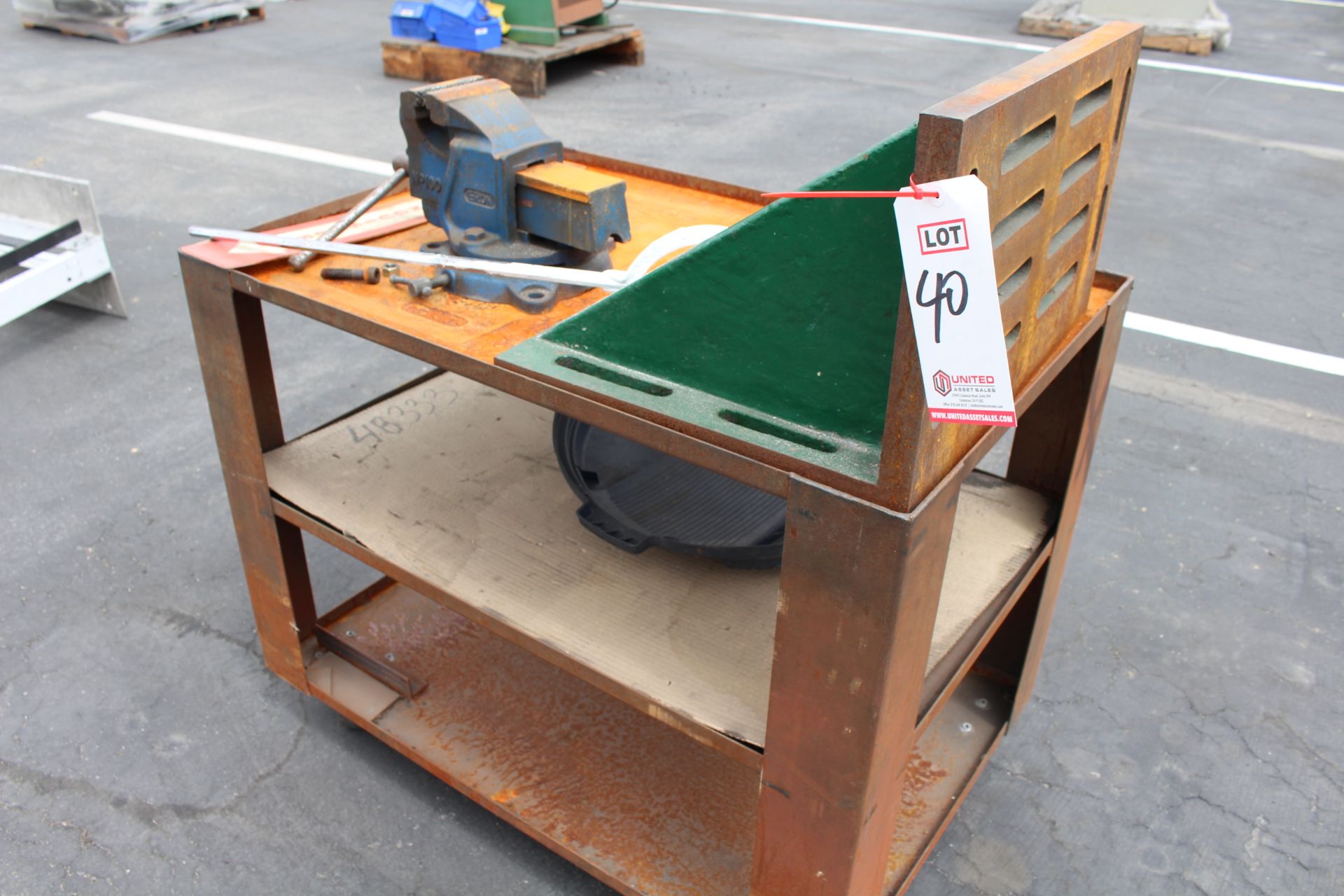 METAL CART W/ VISE AND ANGLE PLATE