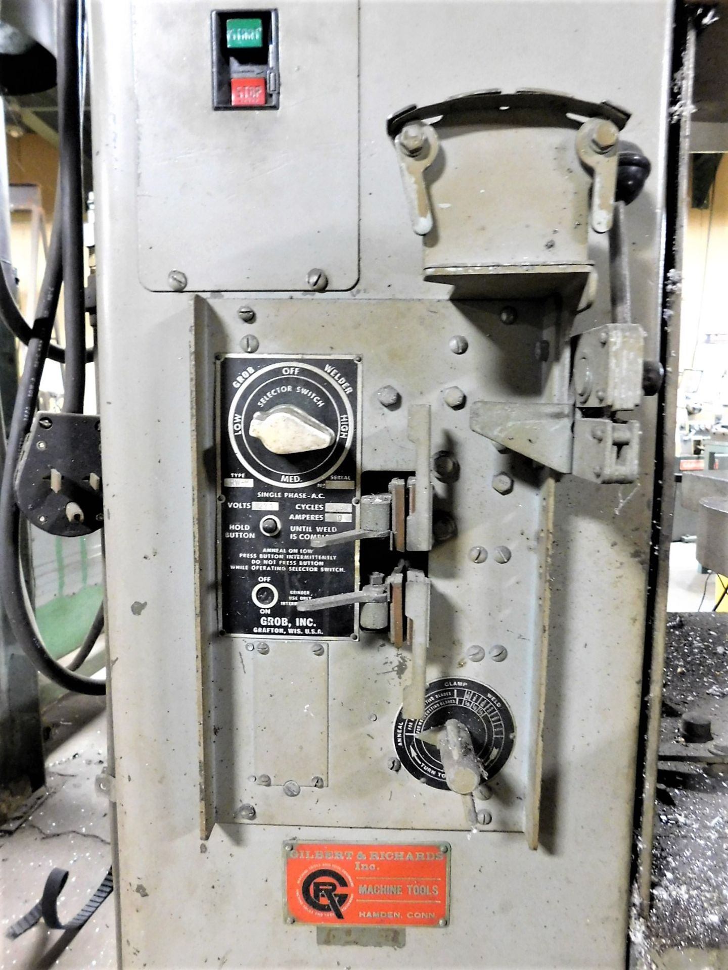 GROB 18" VERTICAL BAND SAW, MODEL 4V-18, S/N 287, 1968, RW-B BUTT WELDER - Image 5 of 8