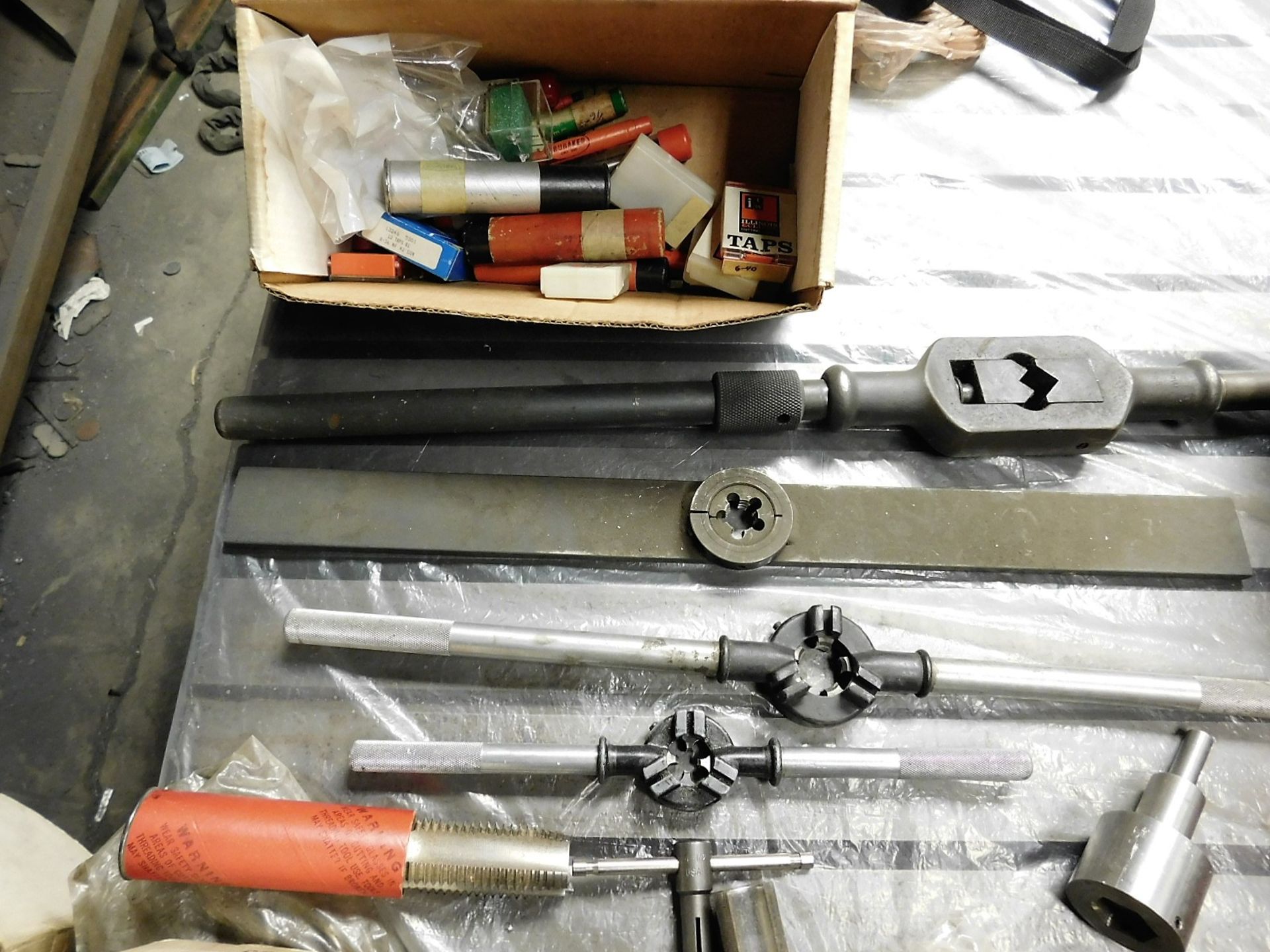 LOT - LARGE QUANTITY OF THREAD TAPS AND DIES, W/ TOOLS, TOO MANY TO LIST - Image 2 of 6