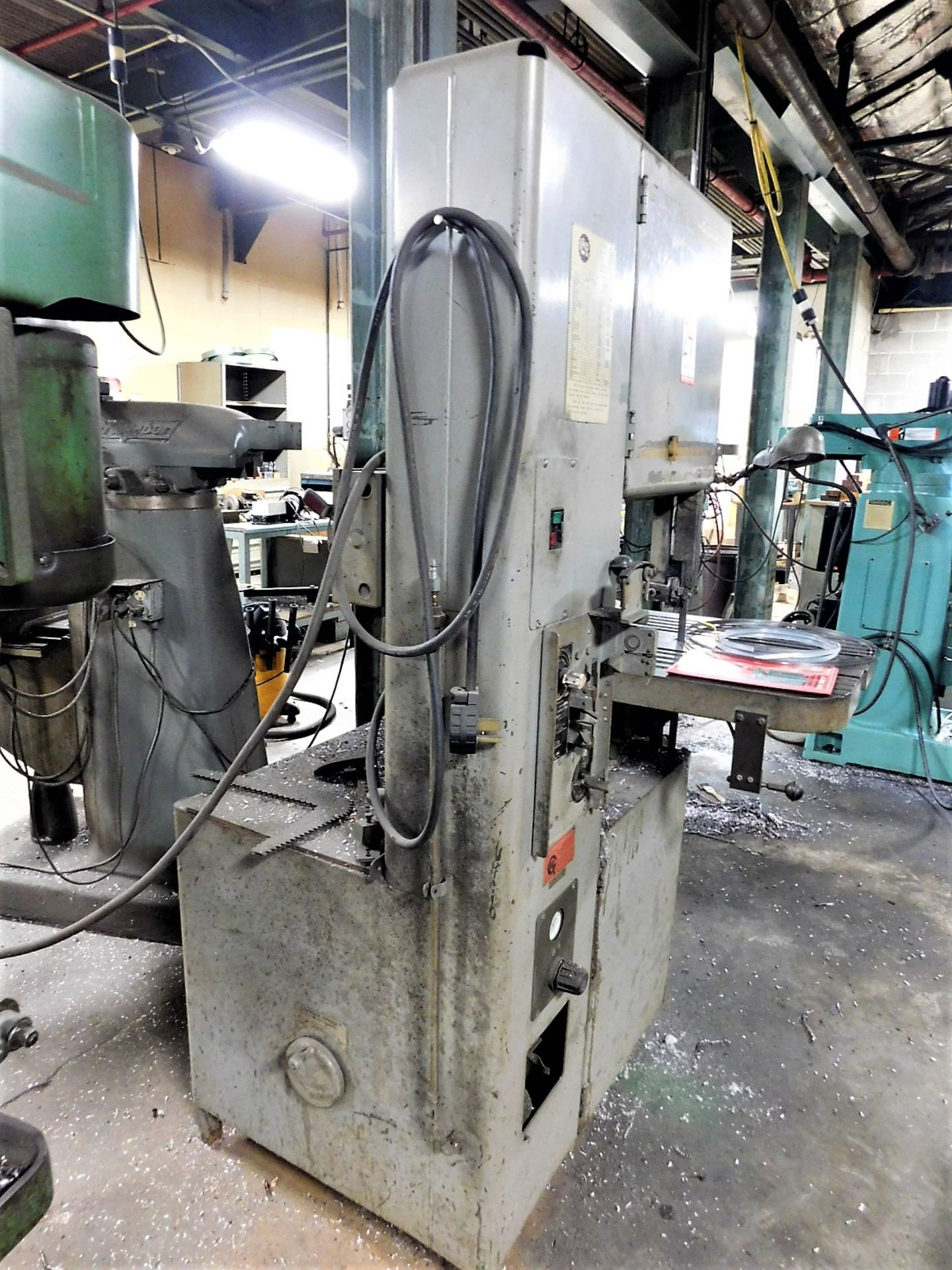 GROB 18" VERTICAL BAND SAW, MODEL 4V-18, S/N 287, 1968, RW-B BUTT WELDER - Image 8 of 8