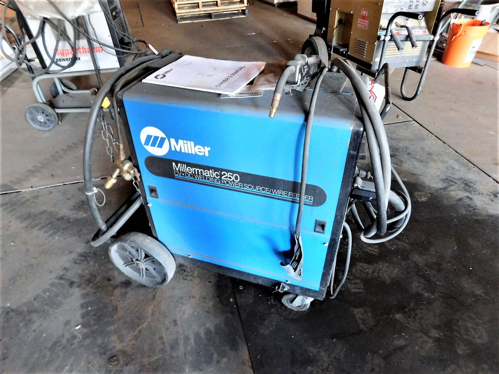 MILLER MILLERMATIC 250 WIRE FEED MIG WELDER, STOCK NO. 903291, S/N KC173258 - Image 2 of 3