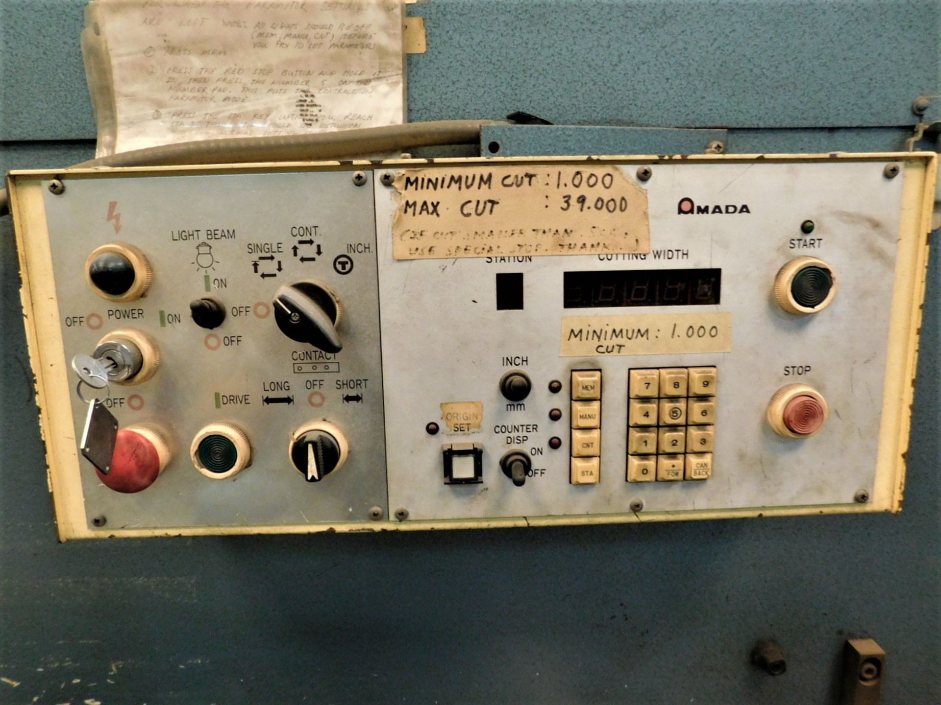1985 AMADA M-3060 SHEAR, 120.47" X .25" CAPACITY, HYDRAULIC, AMADA CONTROL, 60 SPM, RIGHT HAND - Image 5 of 8