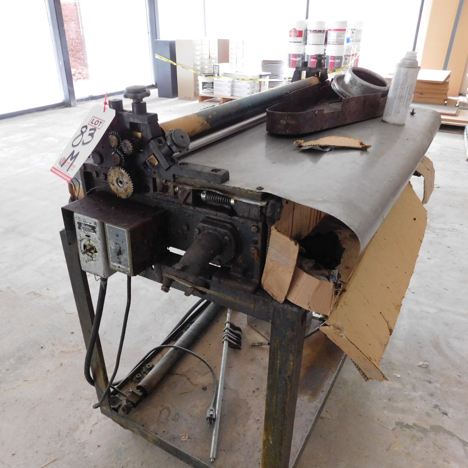 36" GLUE APPLICATION MACHINE, NEEDS WORK OR FOR PARTS - Image 3 of 3