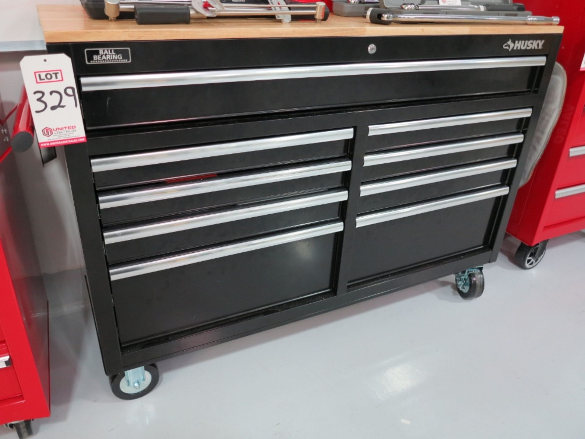 HUSKY 9-DRAWER TOOL CART W/ CONTENTS