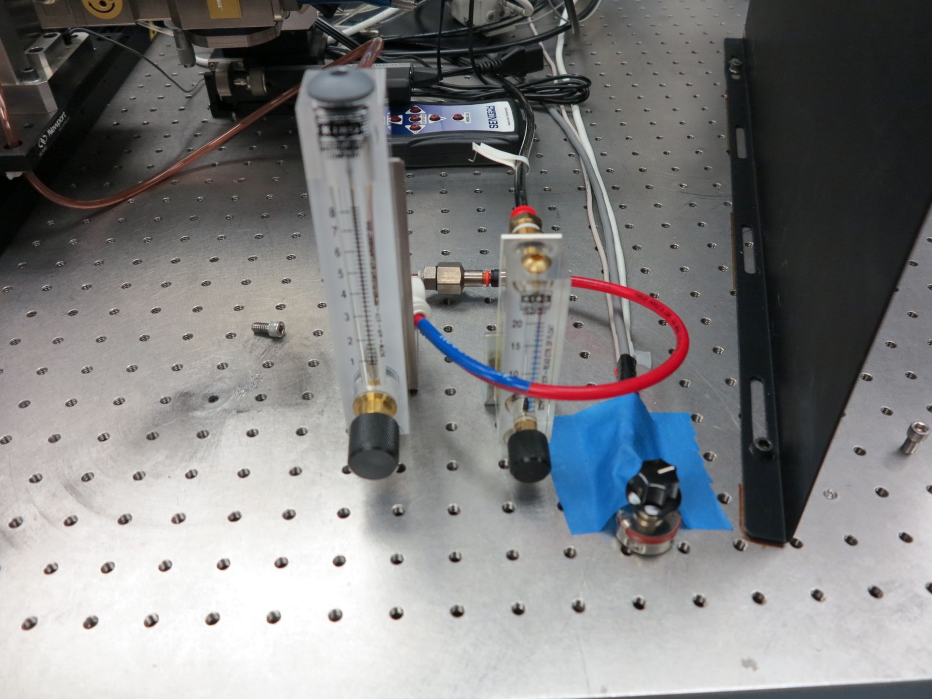 LOT - LASER COMPONENTS W/ ELECTRONIC COMPONENTS ON CART - Image 2 of 7