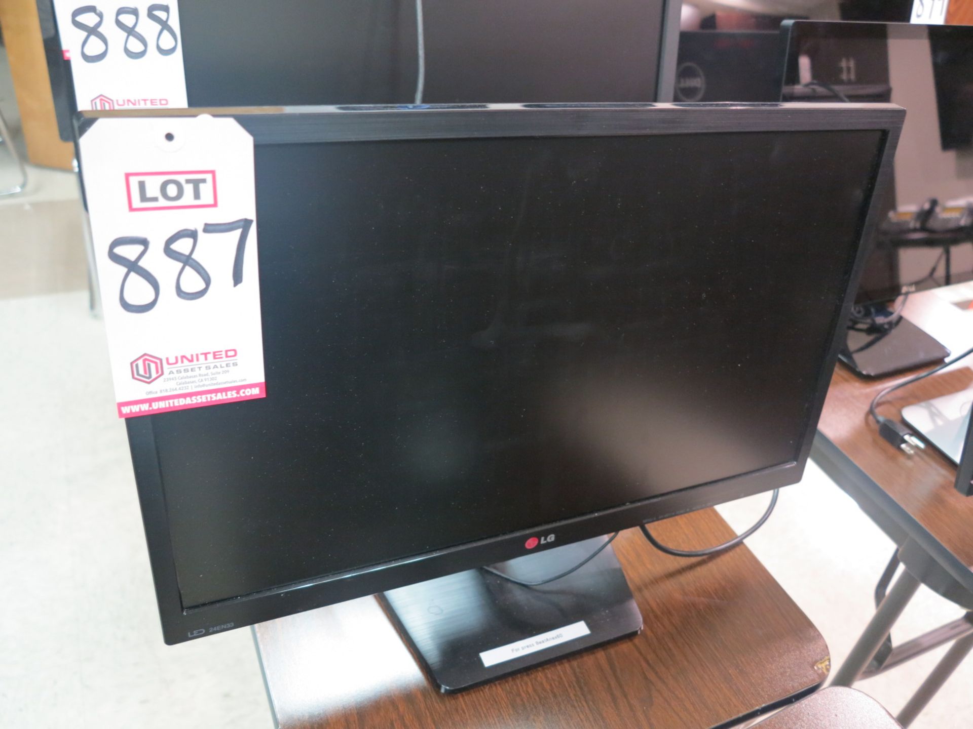 LG 24" MONITOR