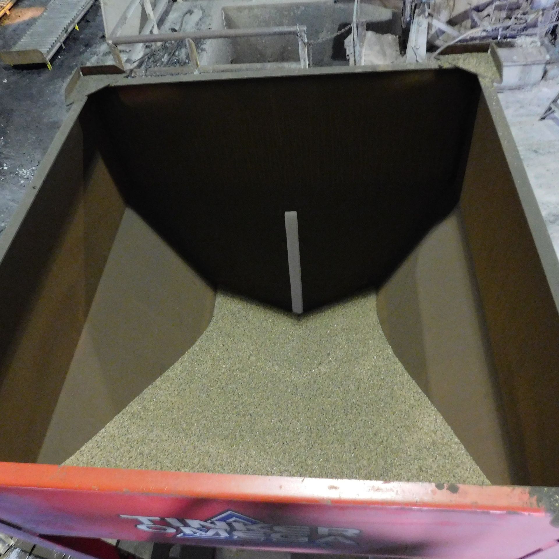 SAND HOPPER - Image 2 of 2