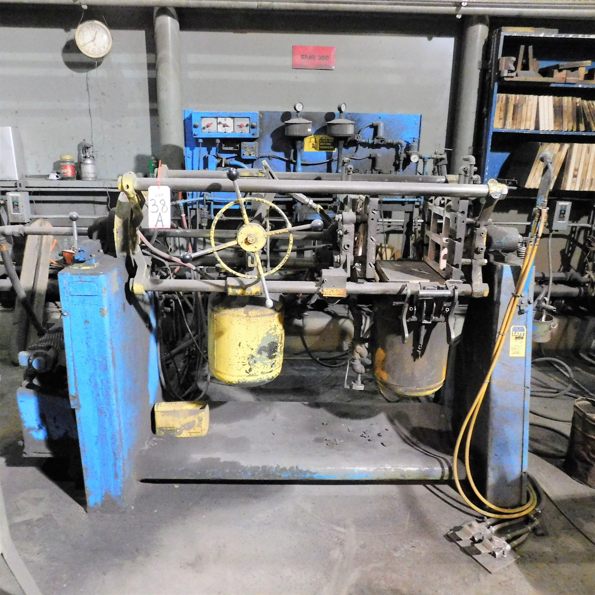 DEPENDABLE MODEL 400SA SHELL CORE MACHINE W/ HYDRAULIC SYSTEM & GAS SYSTEM