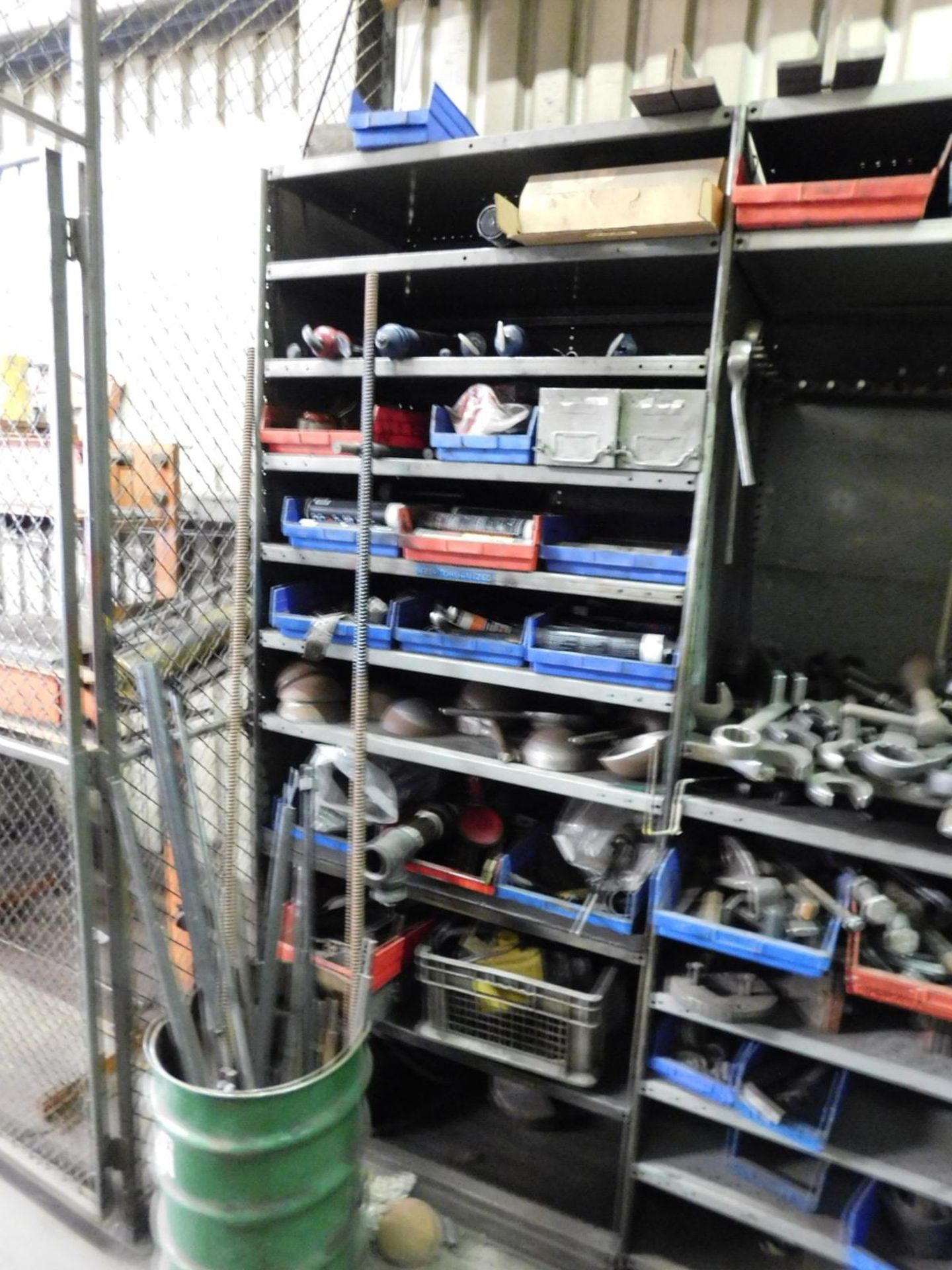 LOT - 18-1/2" OF 7' HEIGHT SHELVING FULL OF LARGE WRENCHES AND MISC HARDWARE - Image 6 of 6