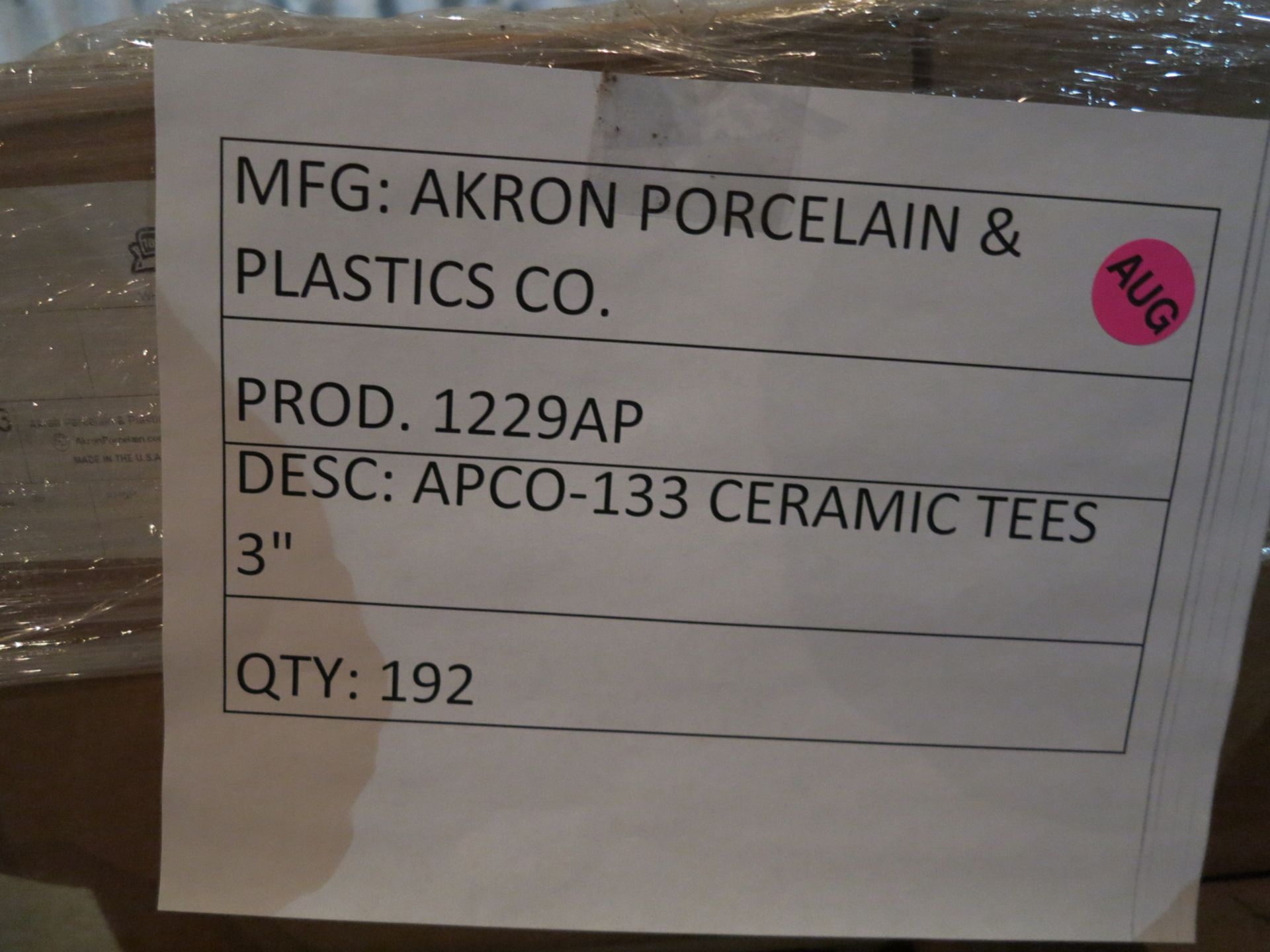 LOT - (6) PALLETS OF FOSECO EXOTHERMIC INSULATION SLEEVES AND AKRON PORCELAIN PRODUCTS, SEE PHOTOS - Image 3 of 6