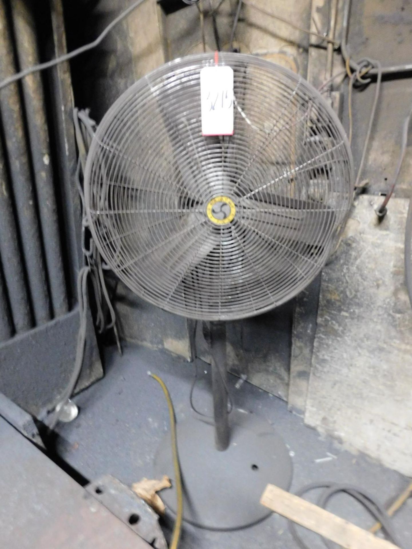 AIRMASTER 30" PEDESTAL FAN