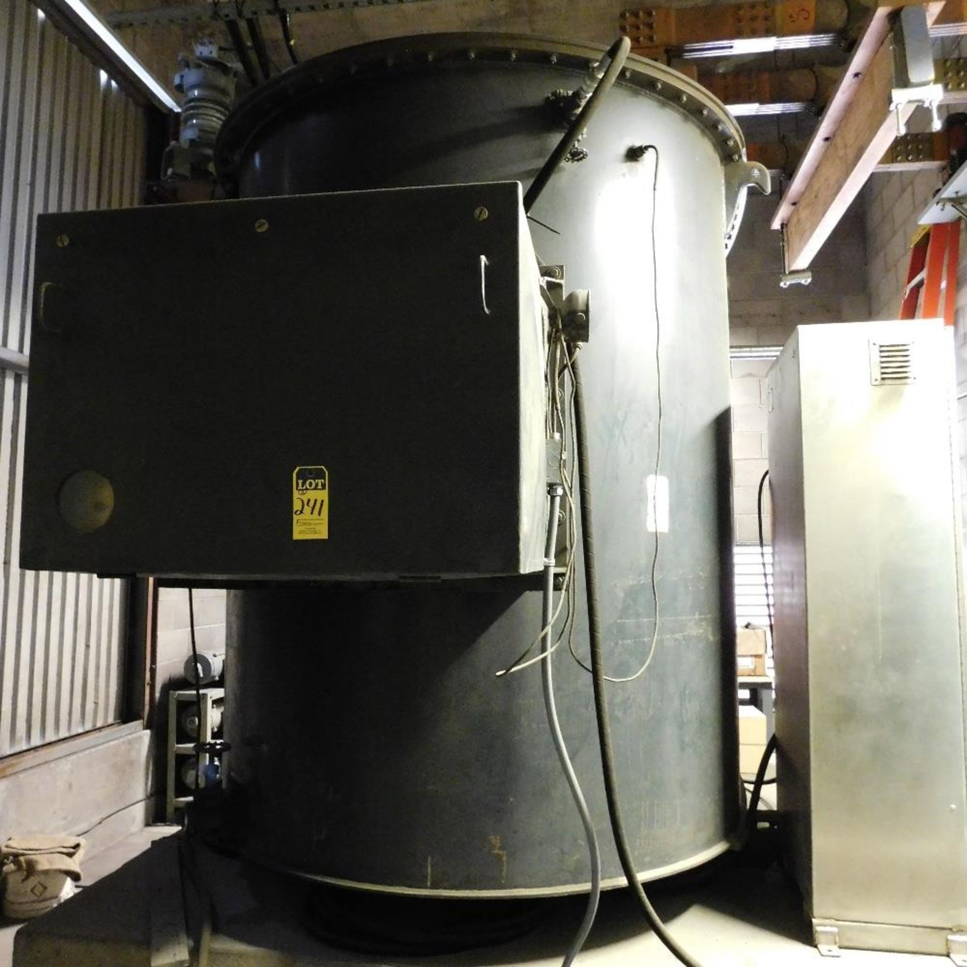 3125 KVA ARC FURNACE TRANSFORMER W/ SD MYER DRY 13, 200 VOLT PRIMARY, 280 VOLT SECONDARY