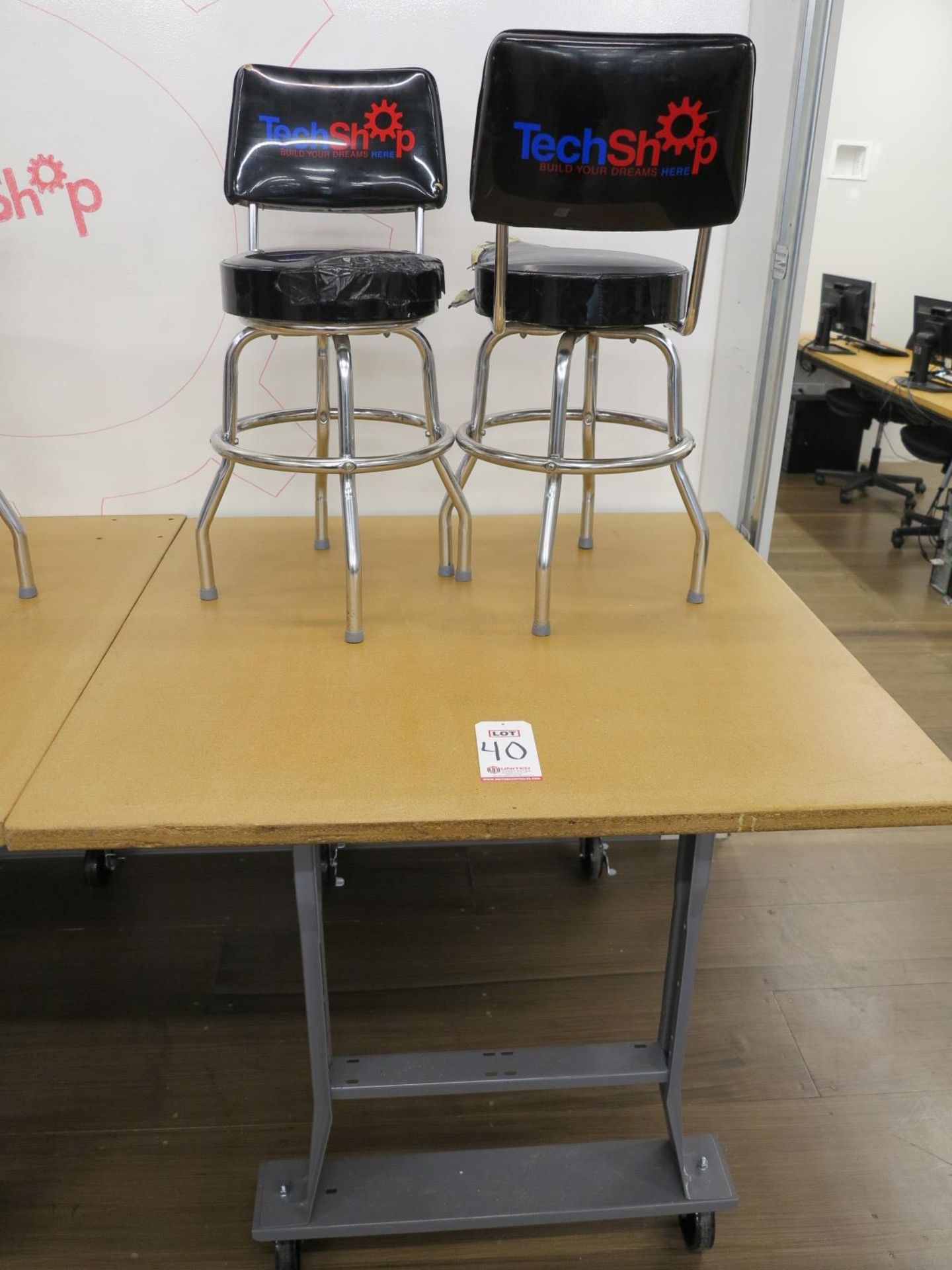 LOT - 48" X 48" ROLLING TABLE W/ (2) STOOLS