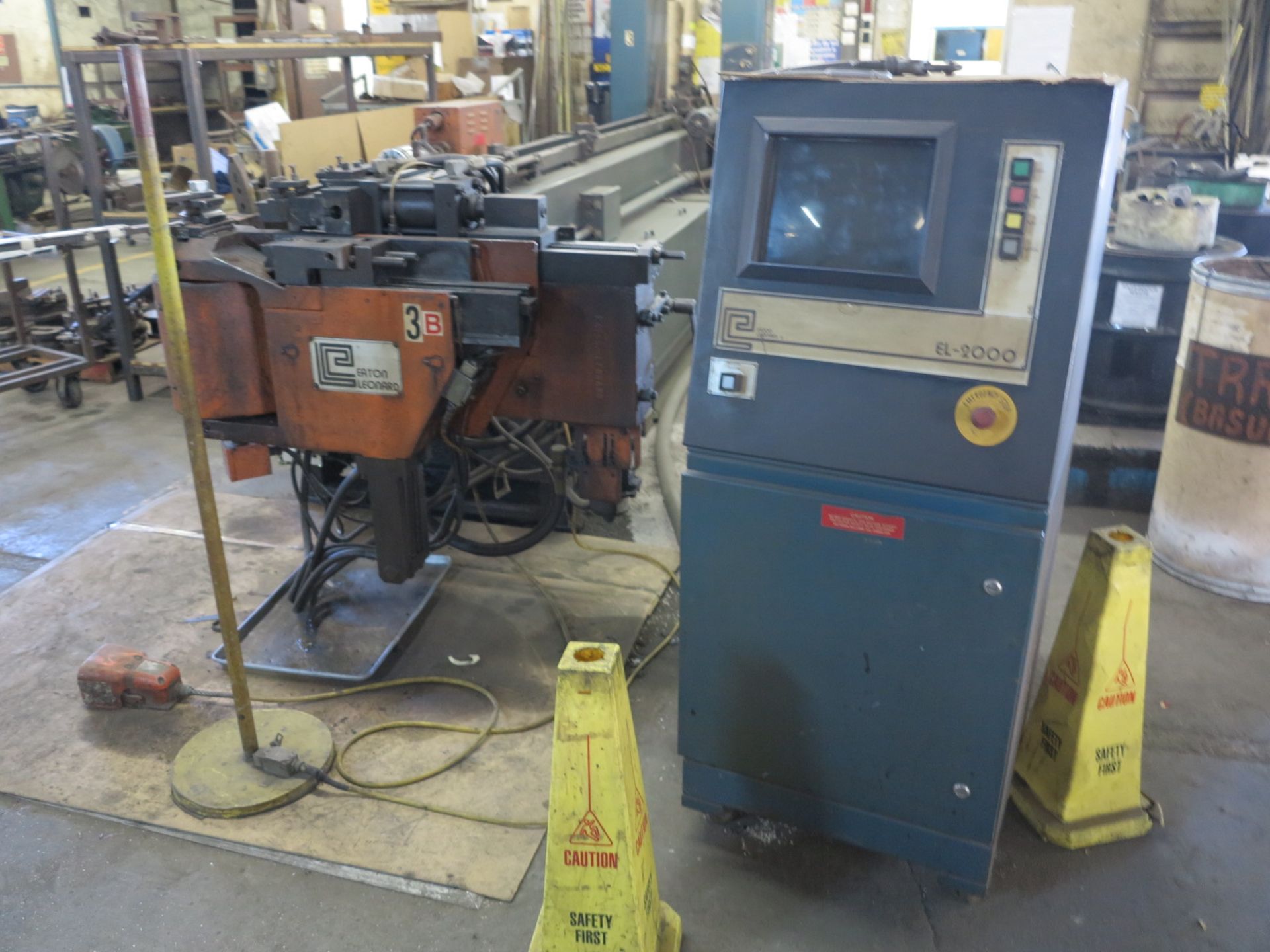 EATON LEONARD HORIZONTAL TUBE BENDER, MODEL VB300MD, 2" OD, HYDRAULIC MANDREL EXTRACTOR, EL-2000 - Image 3 of 7