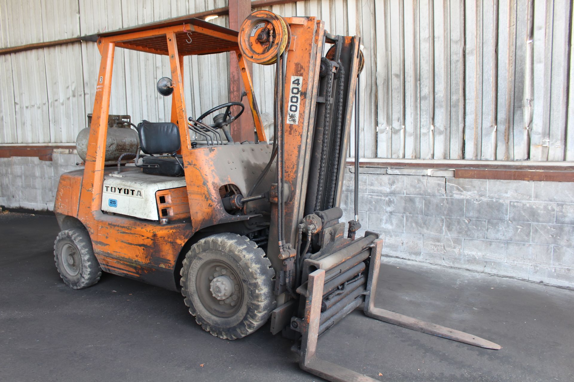 PHOTOS OF SKID STEER, STAKE BED TRUCK, FORKLIFTS, (186) METAL BINS AND SHOP EQUIPMENT - Image 5 of 37