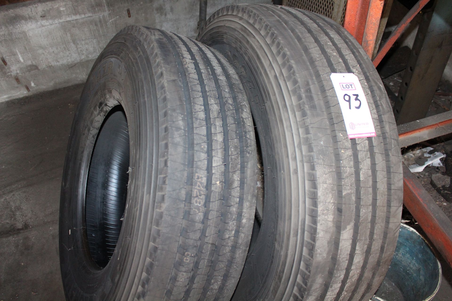 LOT - (2) YOKOHAMA 315/80R22.5 TRUCK TIRES