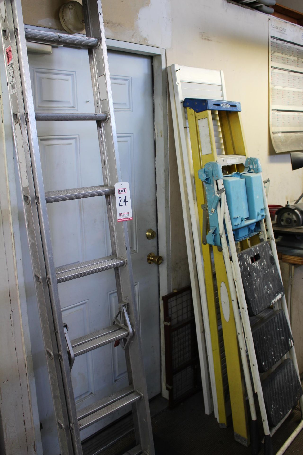 LOT - ASSORTED LADDERS