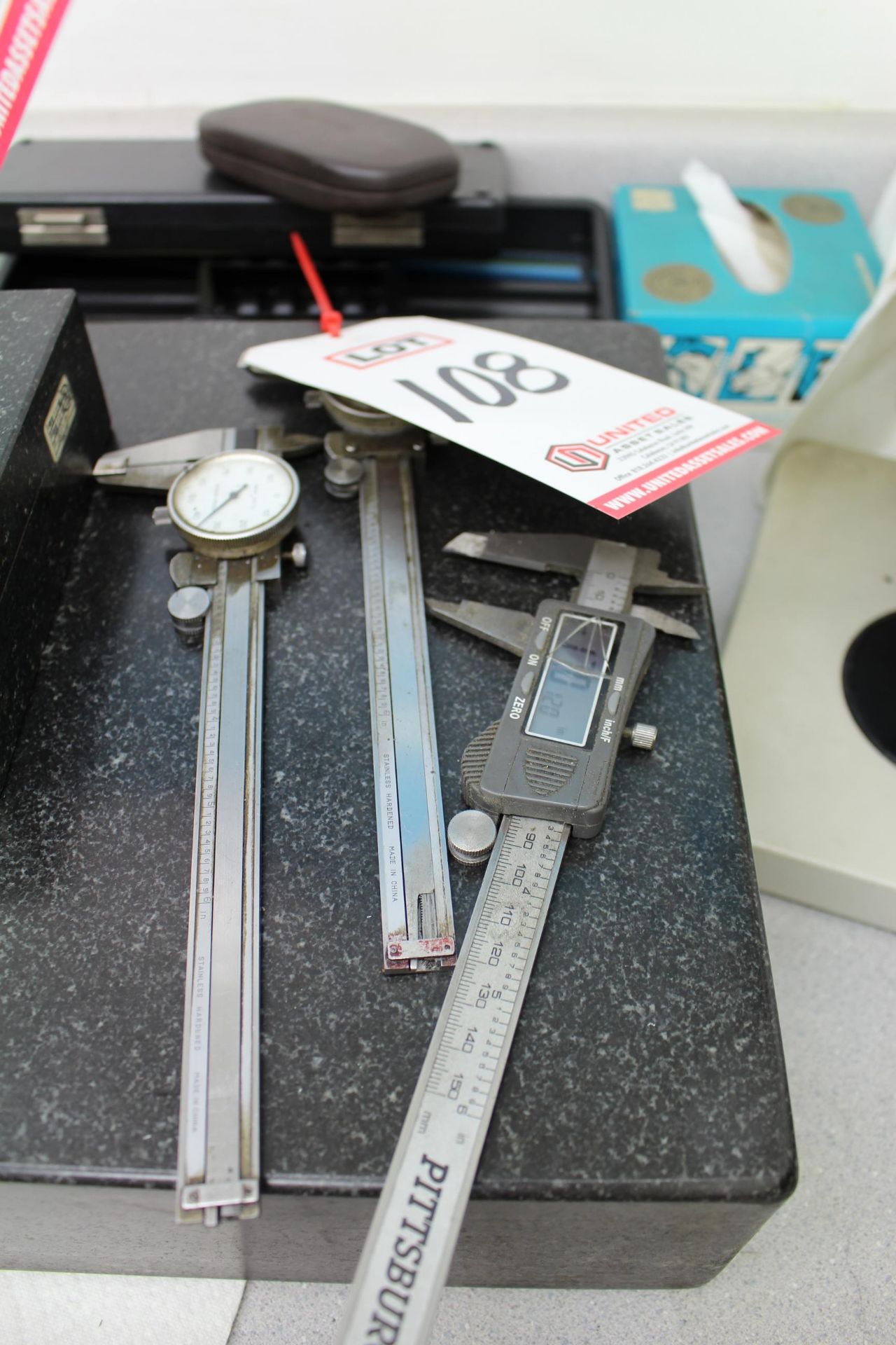 LOT - ASSORTED MICROMETERS