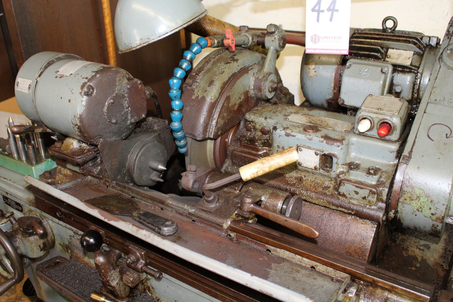 BROWN & SHARPE NO. 5 CYLINDRICAL GRINDER - Image 2 of 8