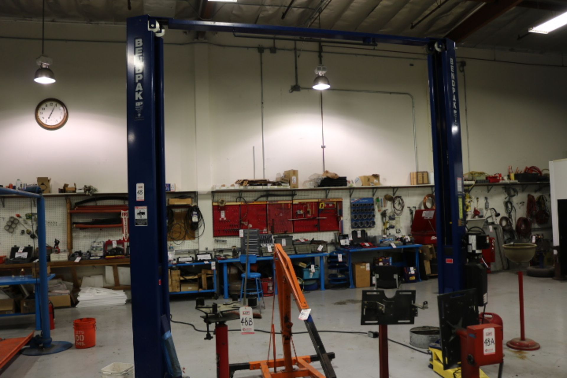 BEND PAK 10,000 LB CAR LIFT, MODEL XPR-10ACX