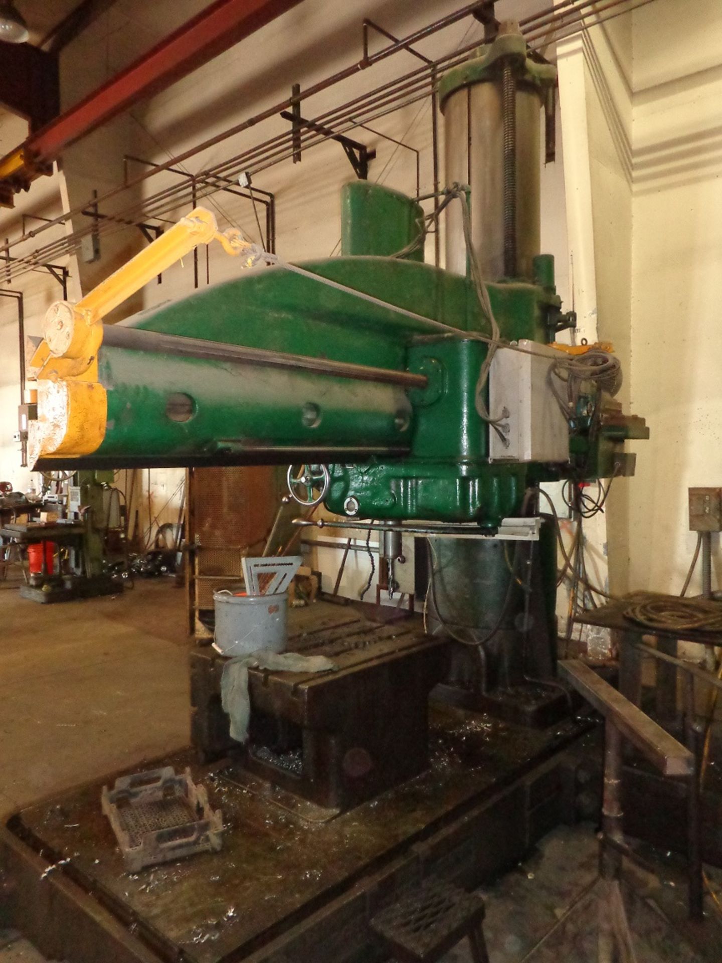 CARLTON RADIAL ARM DRILL, 19" COLUMN DIAMETER X 6' ARM, SPINDLE TAPER: 6# - Image 5 of 5