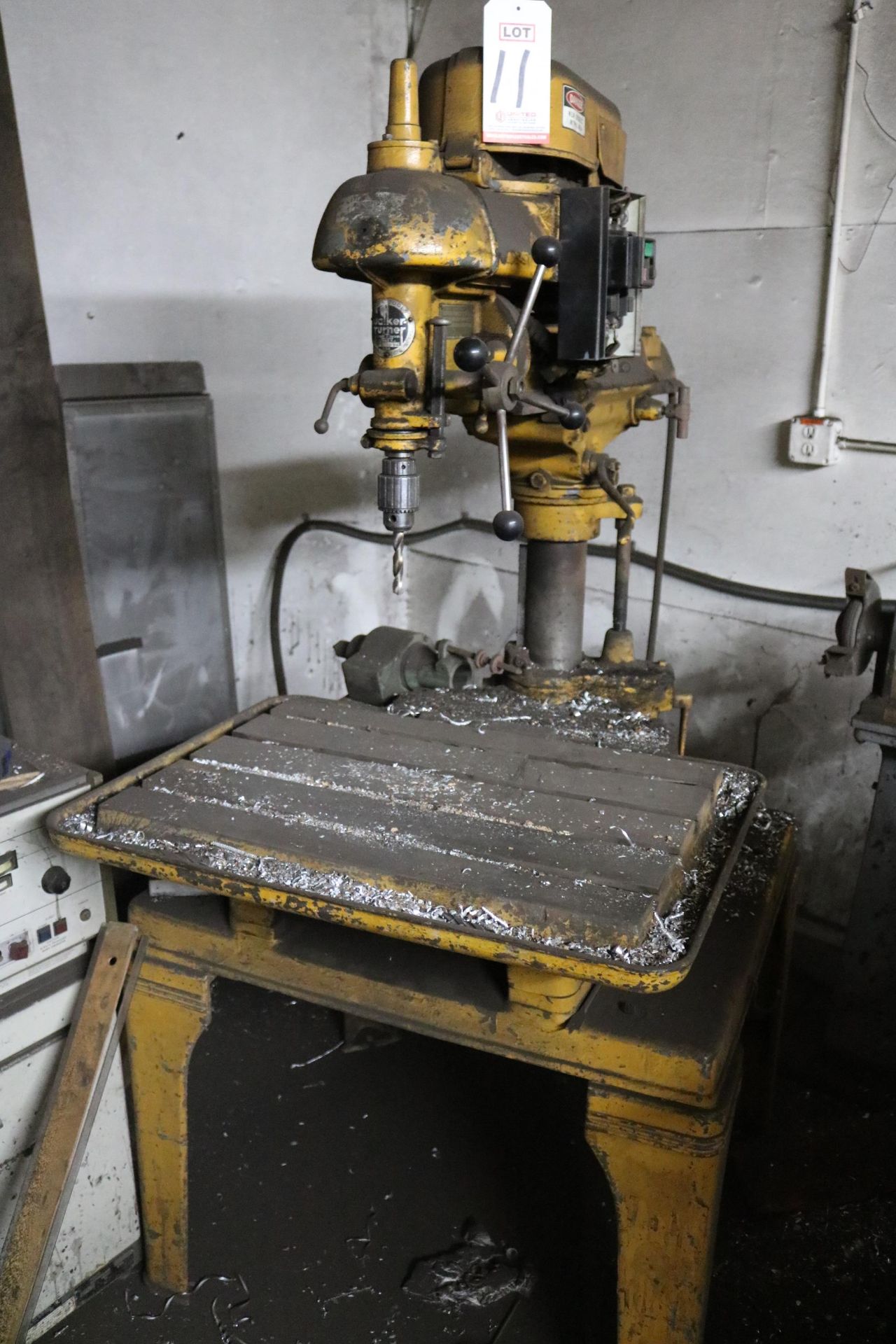 WALKER TURNER RADIAL DRILL