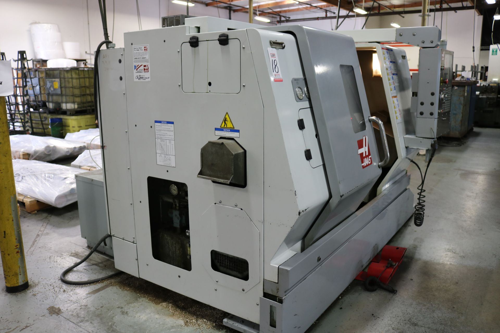 2007 HAAS TL-15 CNC TURNING CENTER, 8" 3 JAW CHUCK 23" SWING, 9.5" SWING OVER CROSS SLIDE, 2" BAR - Image 8 of 11