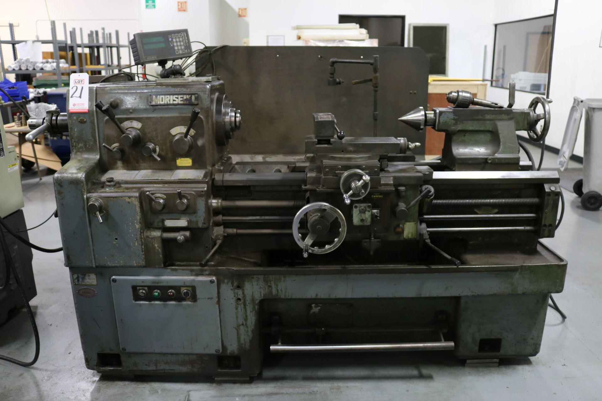 MORI SEIKI M-850G ENGINE LATHE, GEARED HEAD GAP BED, 17" X 33" CC, 2" HOLE THRU, 5 HP, DRO,