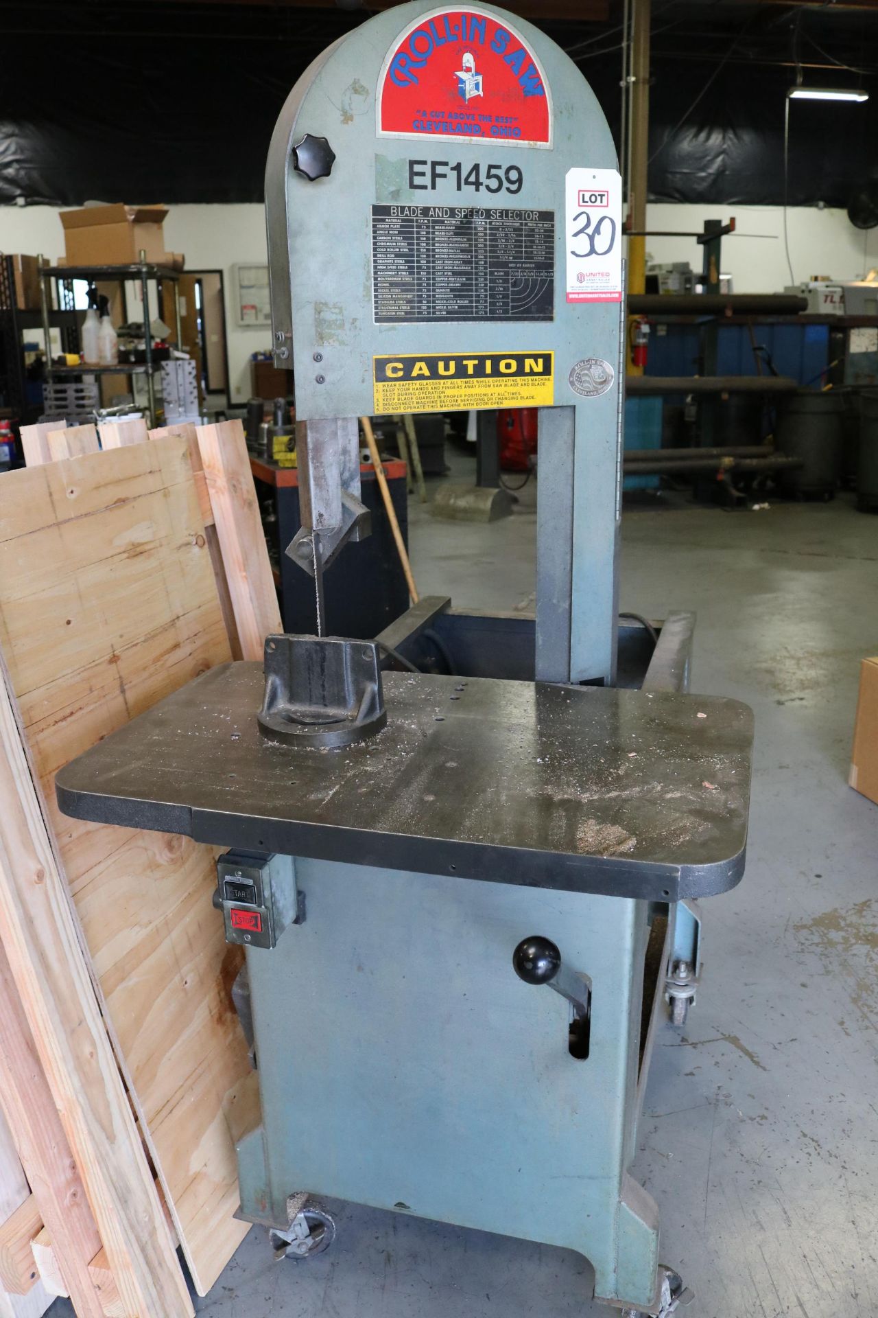 ROLLIN EF-1459 VERTICAL BAND SAW, 18.5" X 30" TABLE, PORTABLE