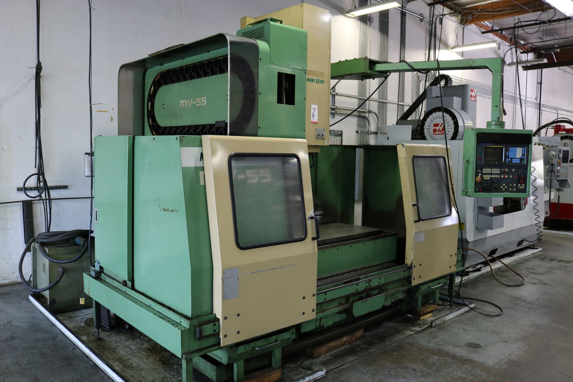 MORI SEIKI MV-55/50 CNC VERTICAL MACHINING CENTER, TRAVELS: 41" X 21" X 22", 55" X 21" TABLE, 4000 - Image 5 of 17