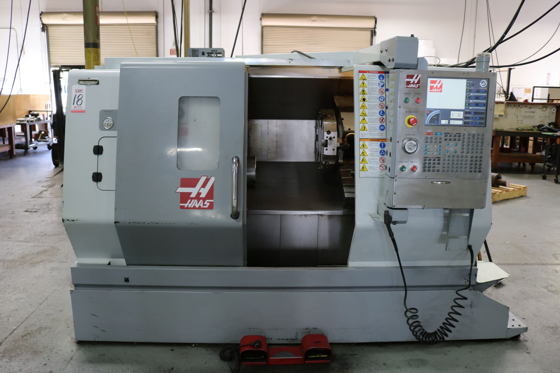 2007 HAAS TL-15 CNC TURNING CENTER, 8" 3 JAW CHUCK 23" SWING, 9.5" SWING OVER CROSS SLIDE, 2" BAR - Image 2 of 11