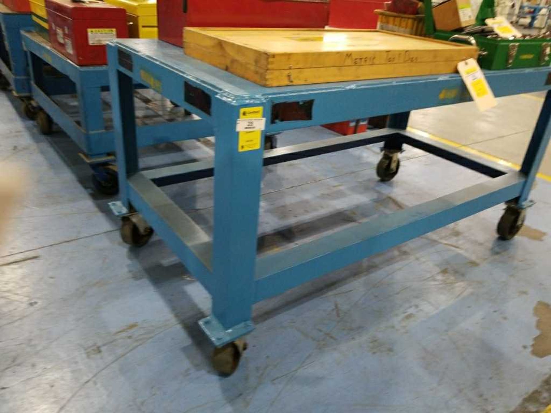 31"X60"X31"H 4000# Rolling Table - Image 2 of 5