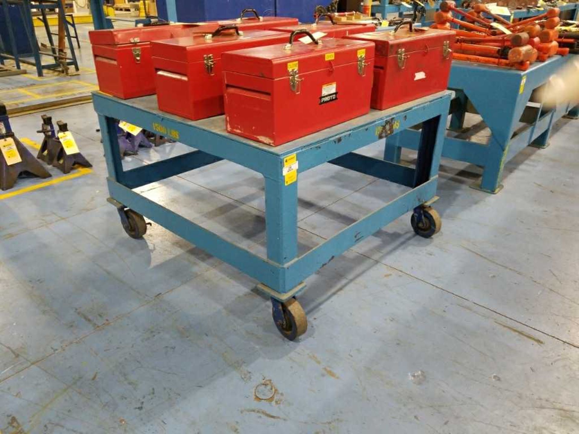 45"X43"X28" H Steel 1500# Rolling Table