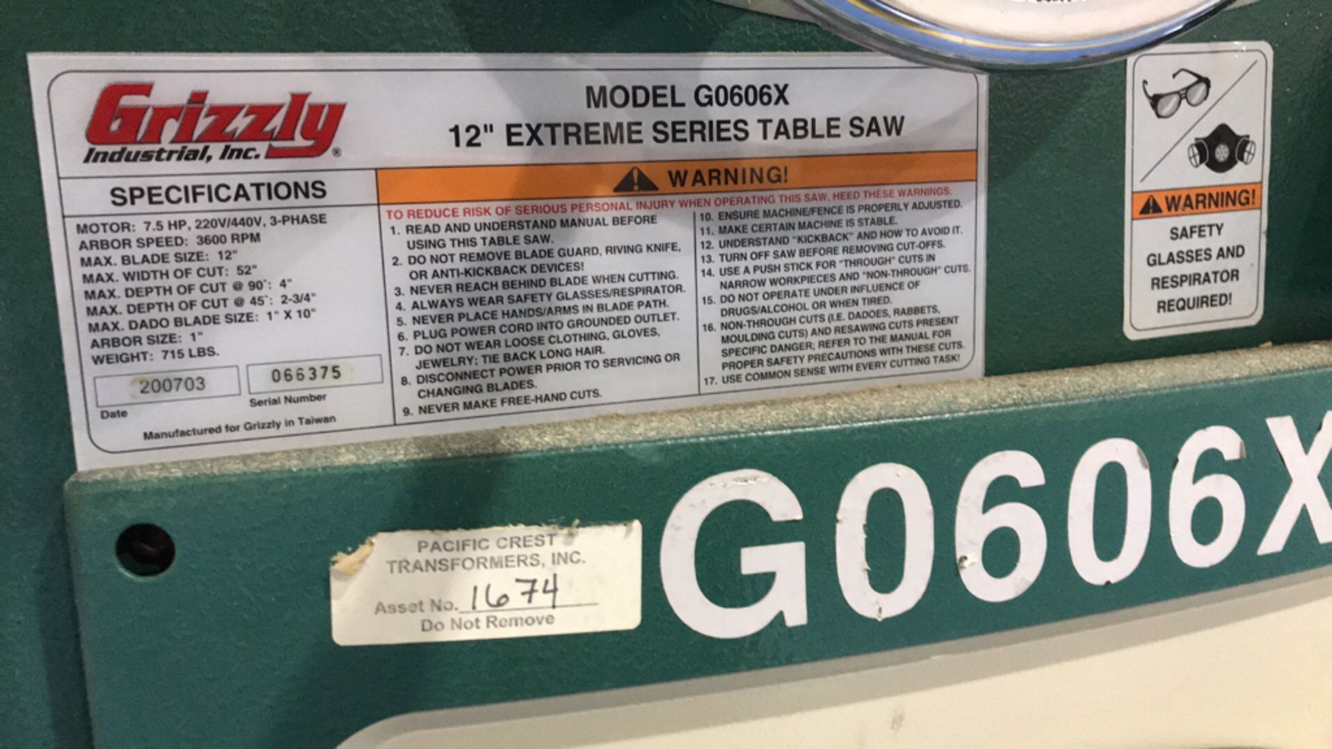 Grizzly 12" Extreme Series Table Saw, Model G0606X, 7.5 HP, 220/240V, 3 Phase w/rigid vac dust - Image 3 of 7