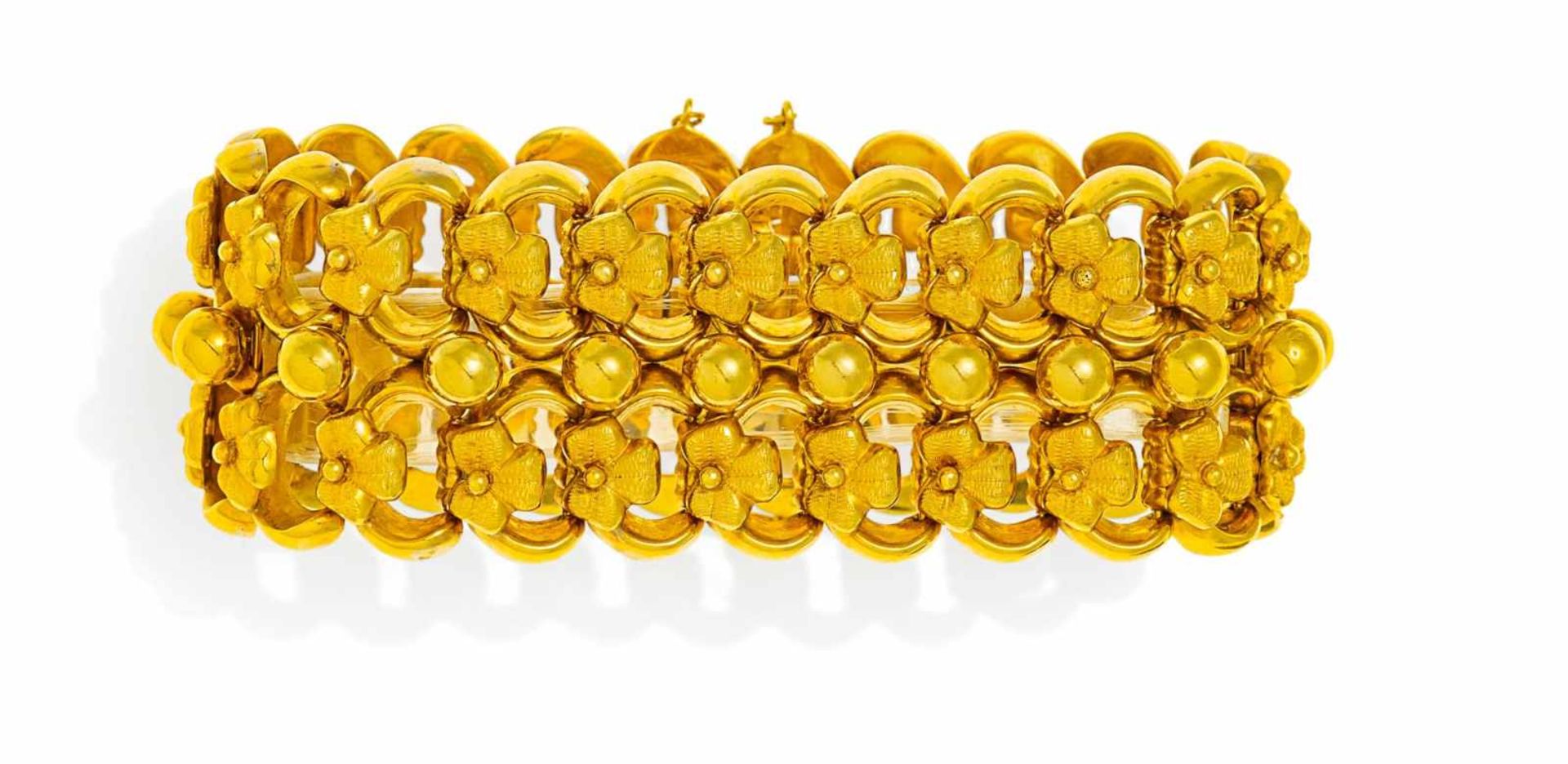 GOLD-ARMBAND. Italien, um 1960. 750/- Gelbgold, Gesamtgewicht: 82,0g. L.ca. 18,2cm. Erläuterungen