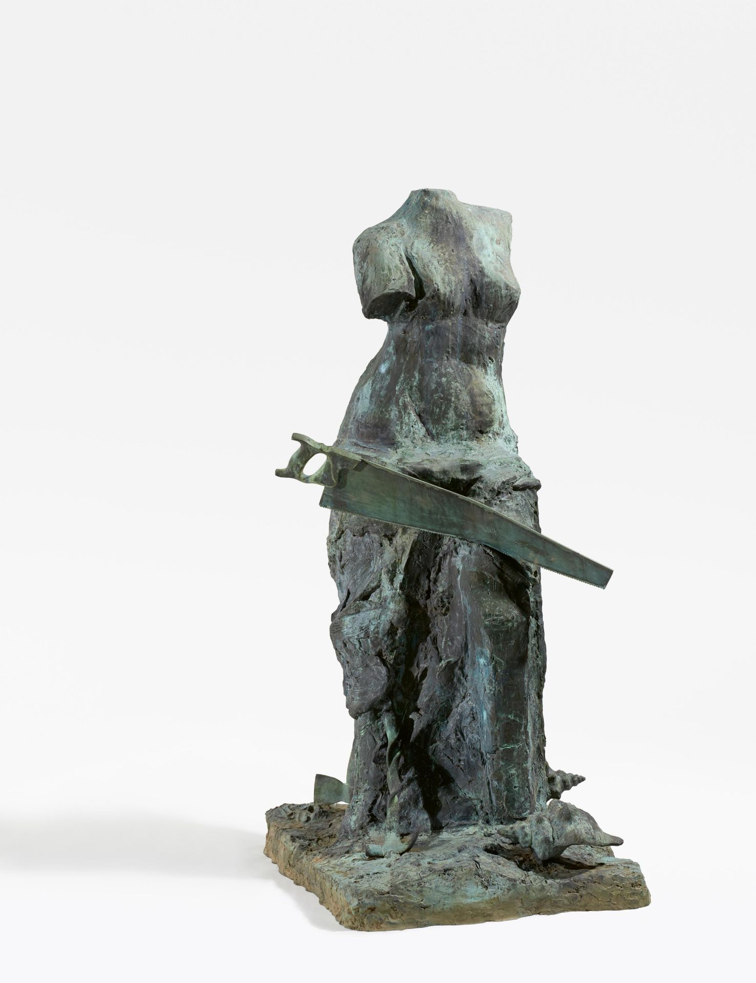 Dine, Jim 1935 Cincinnati/Ohio Venus with tools and shell. 1983. Bronze. 158 x 80 x 70cm. Nummeriert - Image 2 of 2