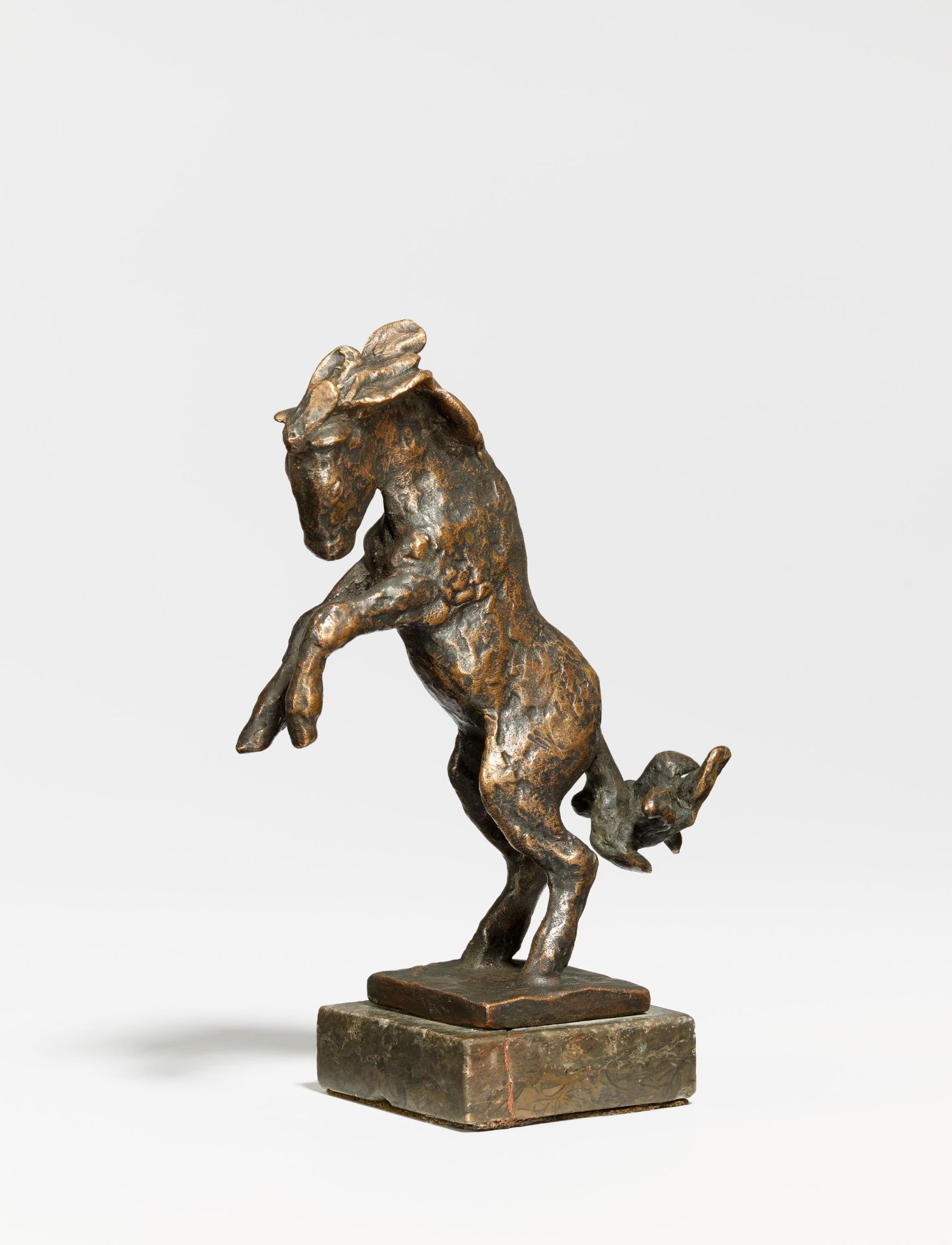 Sintenis, Renée 1888 Glatz/Schlesien - 1965 Berlin Steigendes Pony. 1938. Bronze, braun patiniert,