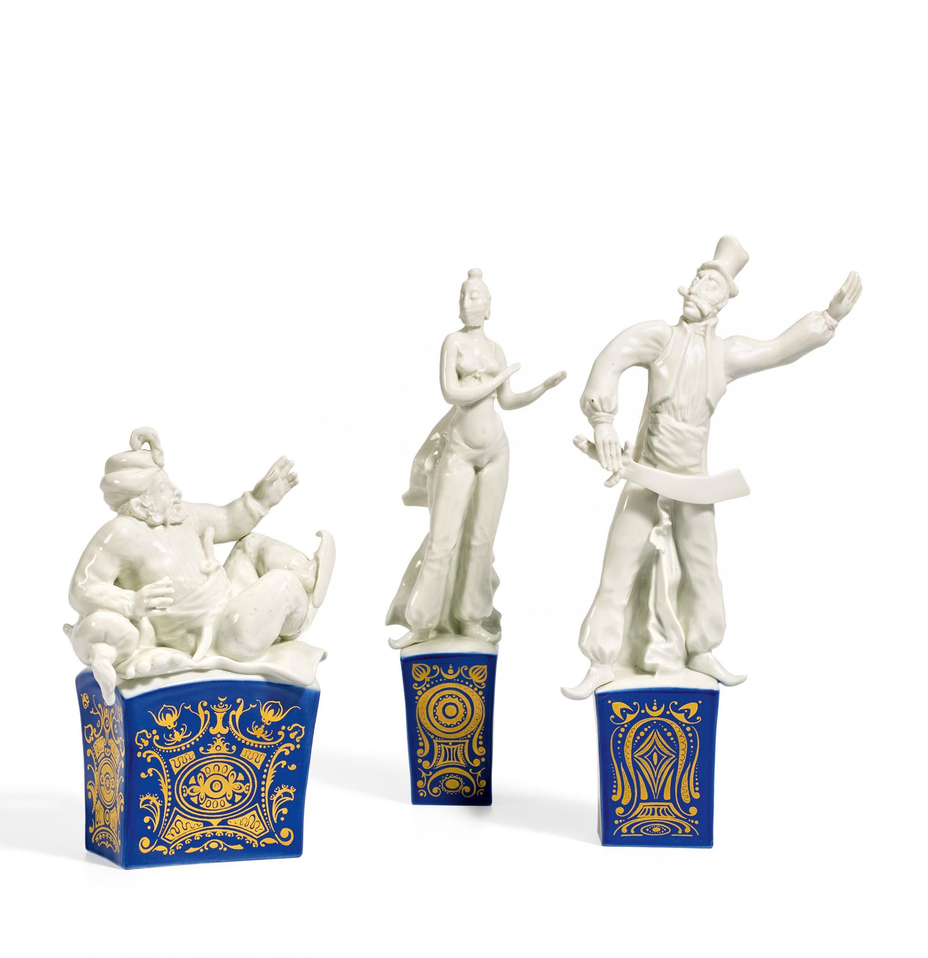 3 FIGUREN "1001 NACHT". Meissen. Modell P. Strang. Porzellan, blau und gold staffiert. König