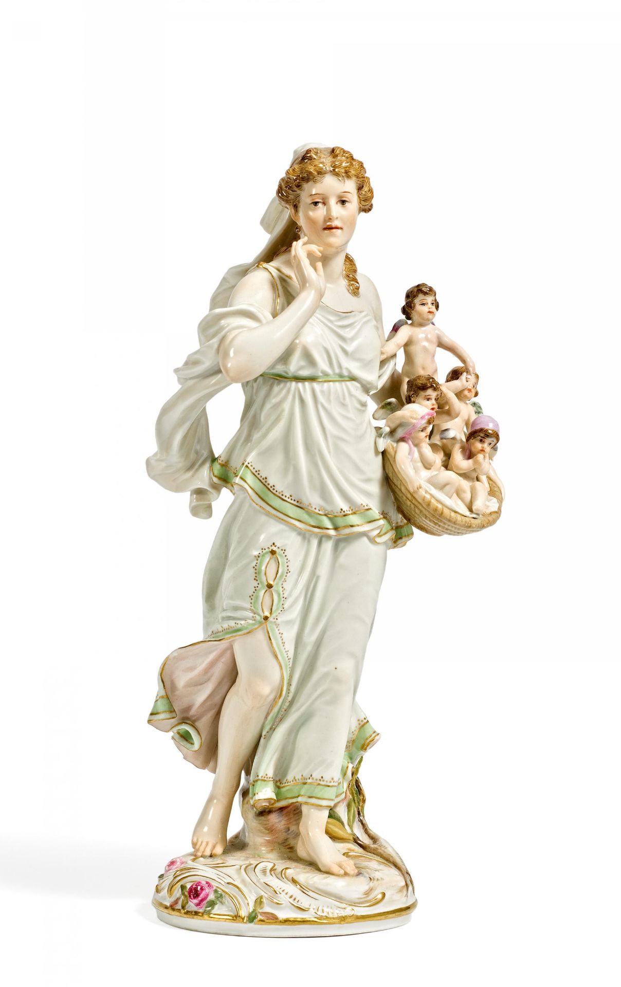 AMORETTENVERKÄUFERIN. Meissen. Vor 1924. Modell P. Helmig. Porzellan, farbig und gold staffiert.