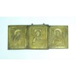 Russisch bronzen drieluik met voorstelling van o.a. Christus Pantocrator en Maria, h. 15 cm