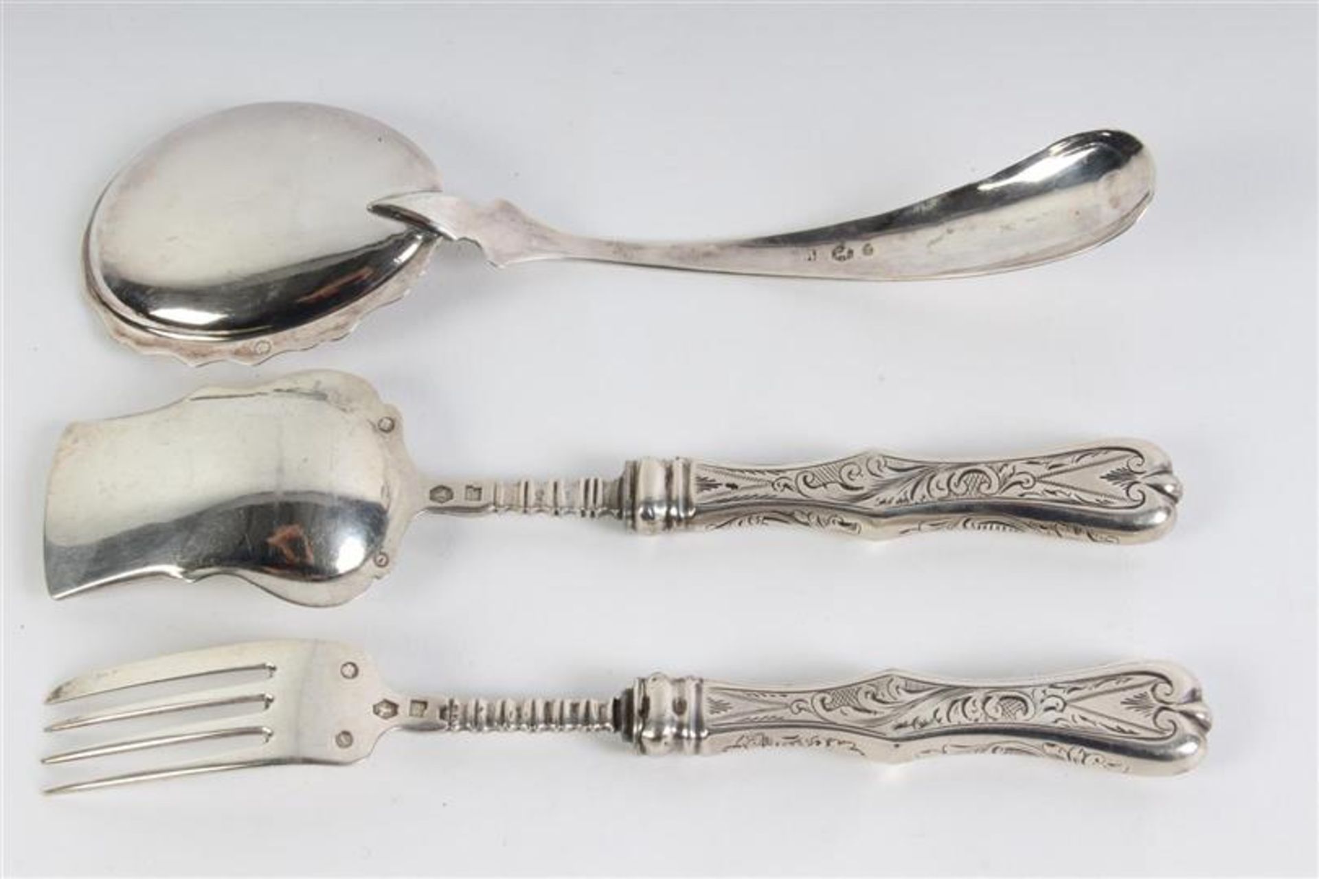 Lot divers zilver w.o. gembercouvert, theezeef en vorkjes, 19e/20e eeuw. - Image 5 of 7