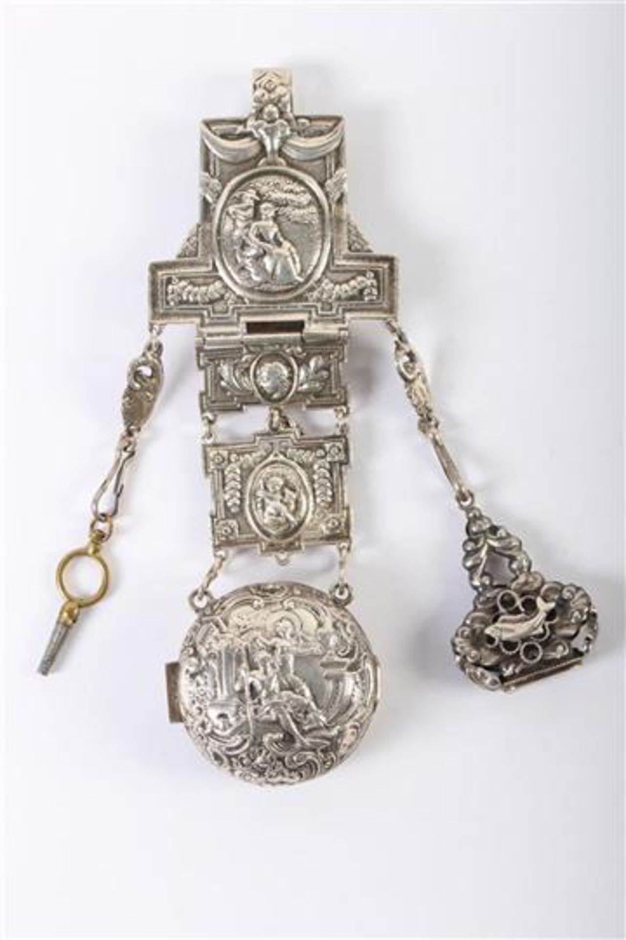 Zilveren chatelaine, Hollands gekeurd. L: 15.5 cm.